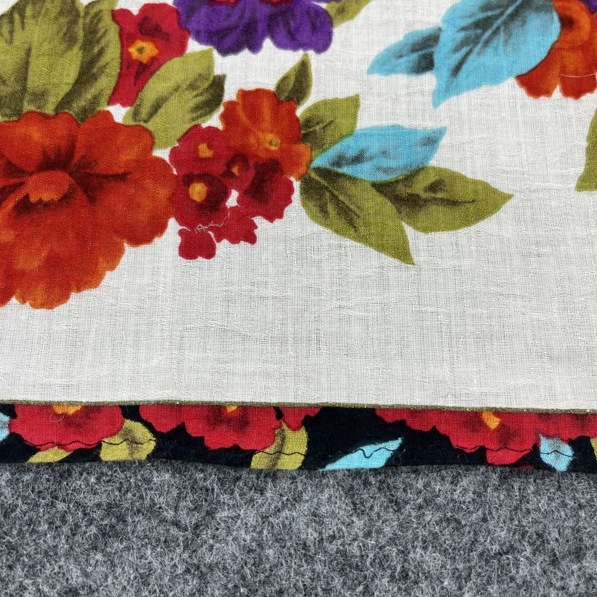 Givenchy Givenchy Handkerchief / Bandana / Neckerchief B1792 Size ONE SIZE - 5 Thumbnail
