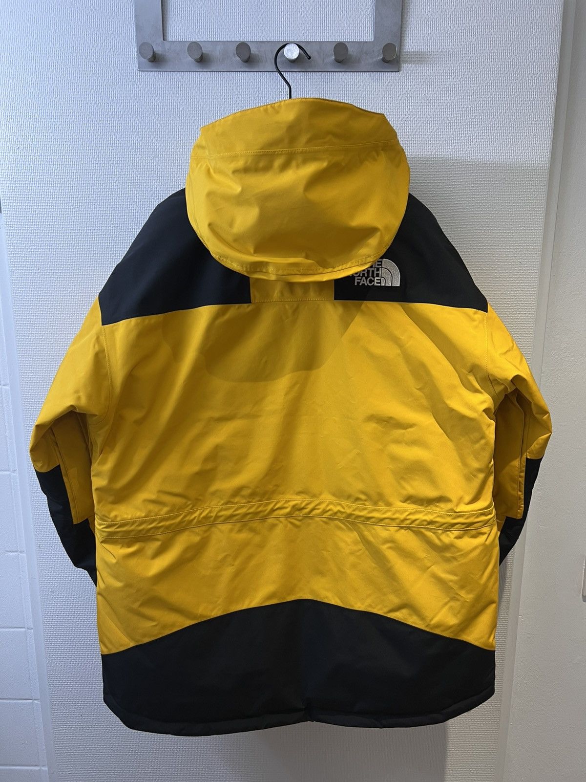 The North Face The North Face Gore-Tex Mountain Guide Insulated Jacket Size US L / EU 52-54 / 3 - 2 Thumbnail