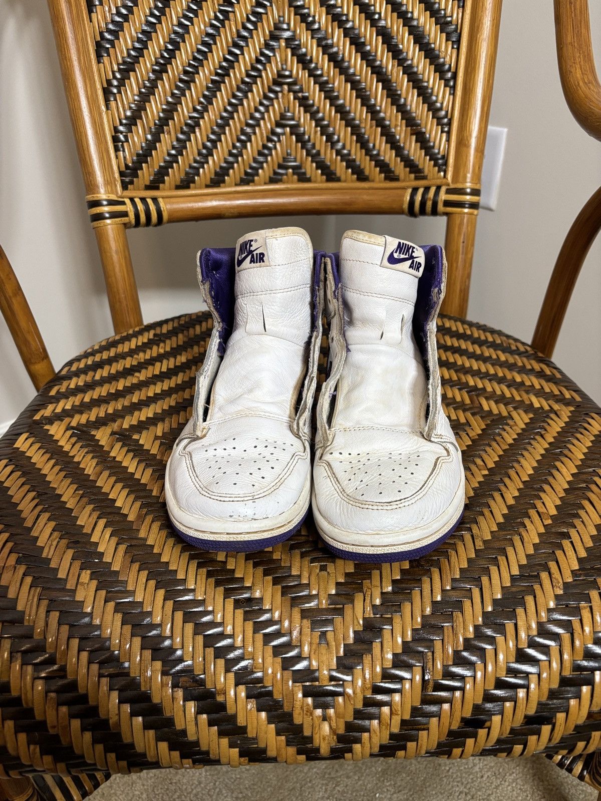 Jordan Brand Jordan 1 High OG Court Purple 6.5 Size US 6.5 / IT 36.5 - 2 Thumbnail
