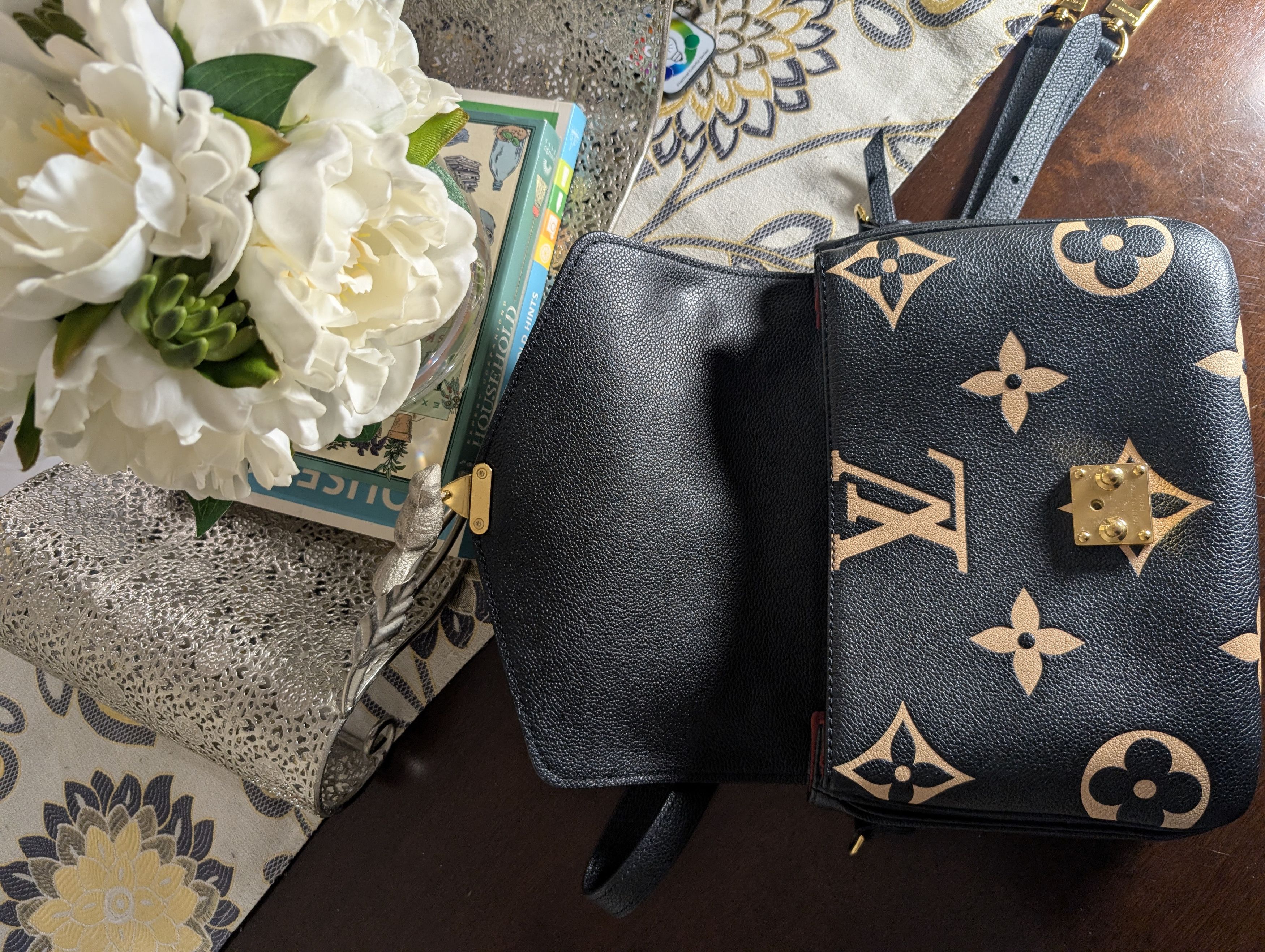 Louis Vuitton Pochette Metis Size ONE SIZE - 6 Thumbnail