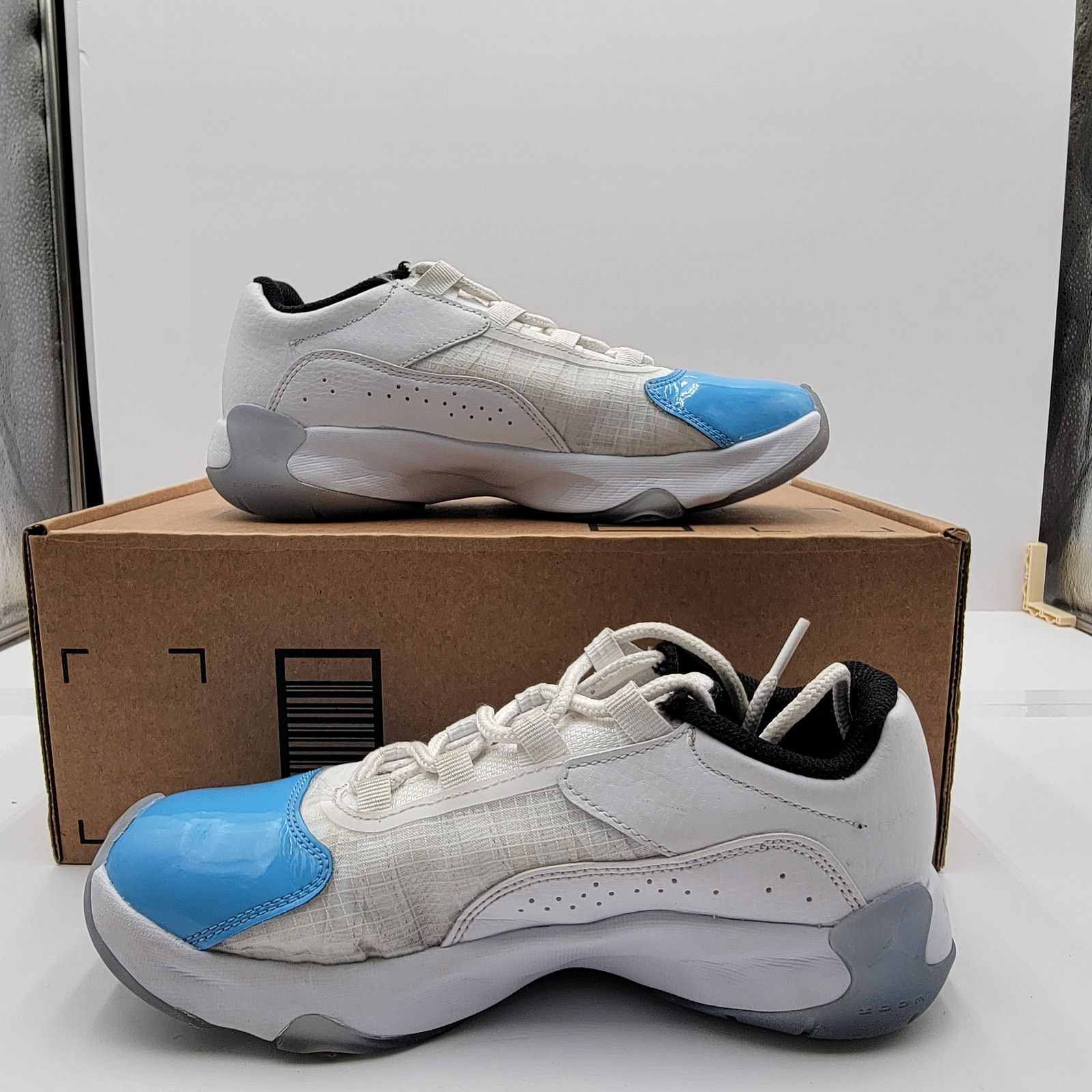 Nike Air Jordan 11 CMFT Low GS 'UNC' Sz 4.5Y/6W CZ0907-114 (178) Size US 6 / IT 36 - 2 Thumbnail