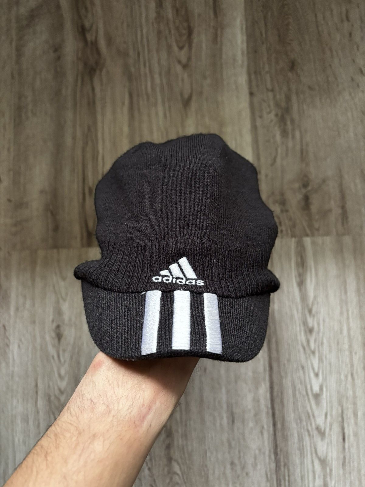 Adidas RARE Adidas Beanie Hat Black Stripes Logo 2010 Archive Size ONE SIZE - 1 Thumbnail