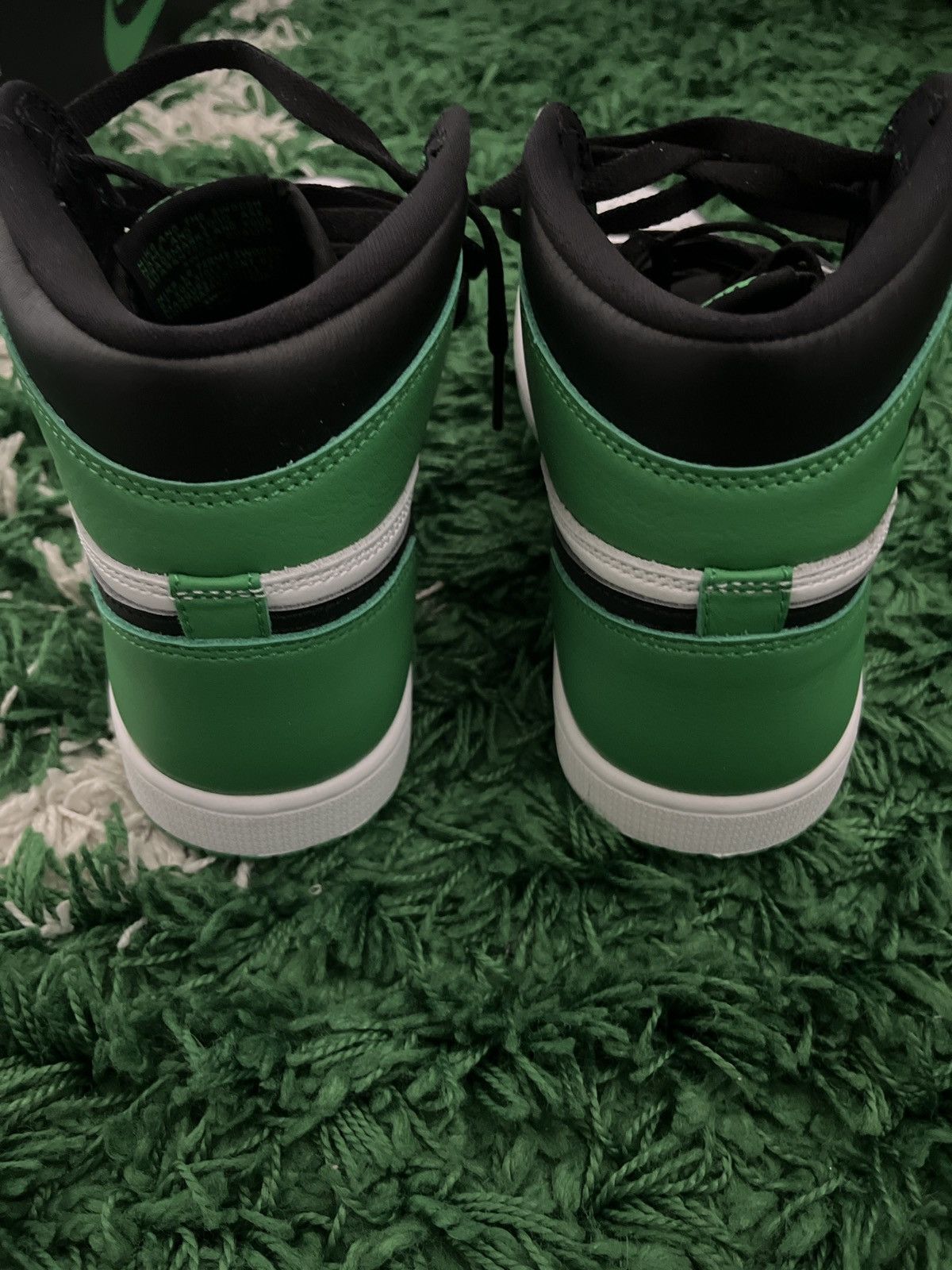 Jordan Brand Jordan 1 Pine green Size US 8.5 / EU 41-42 - 4 Thumbnail