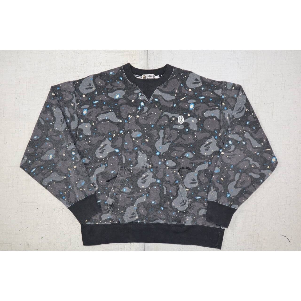 Vintage BAPE Space Camo Sweatshirt A Bathing Ape Size XL Size US XL / EU 56 / 4 - 1 Thumbnail