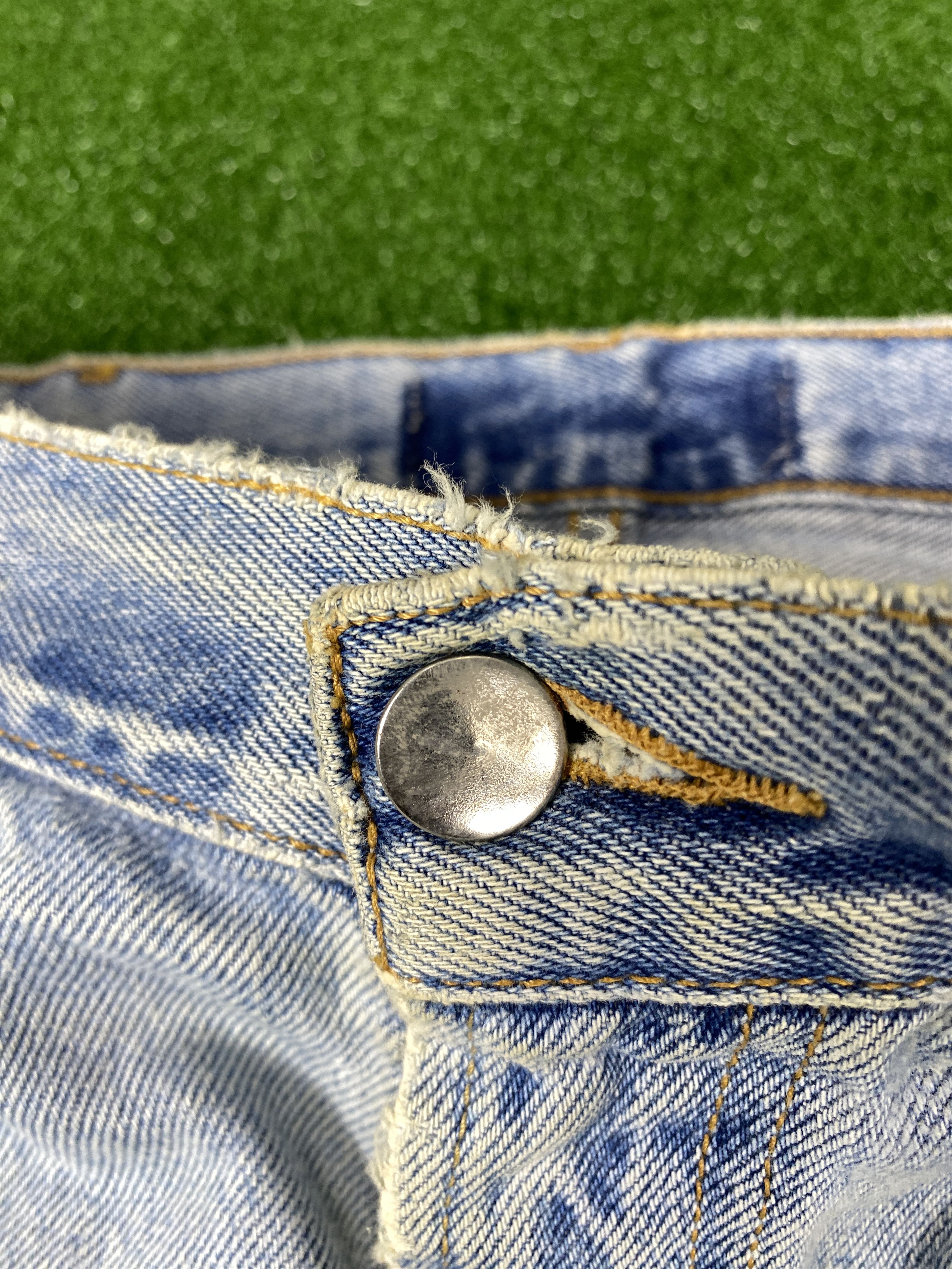 Japanese Brand Vintage Edomae Koi Pattern Sukajan Distressed Jeans CP0057 Size US 36 / EU 52 - 5 Thumbnail