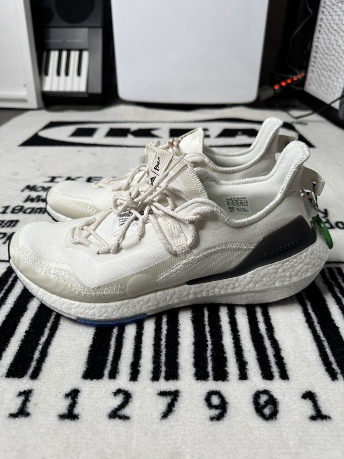 Adidas Adidas Ultraboost 21 x Parley Size US 10.5 / EU 43-44 - 1 Thumbnail