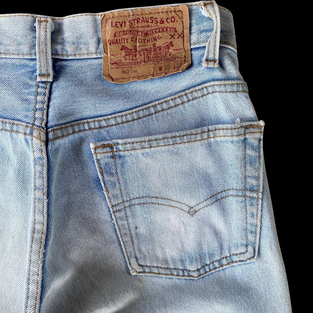 Levi's Vintage Clothing Vintage 90s Levi's 501 Distressed Dirty Wash Faded Grunge Size US 29 - 14 Thumbnail