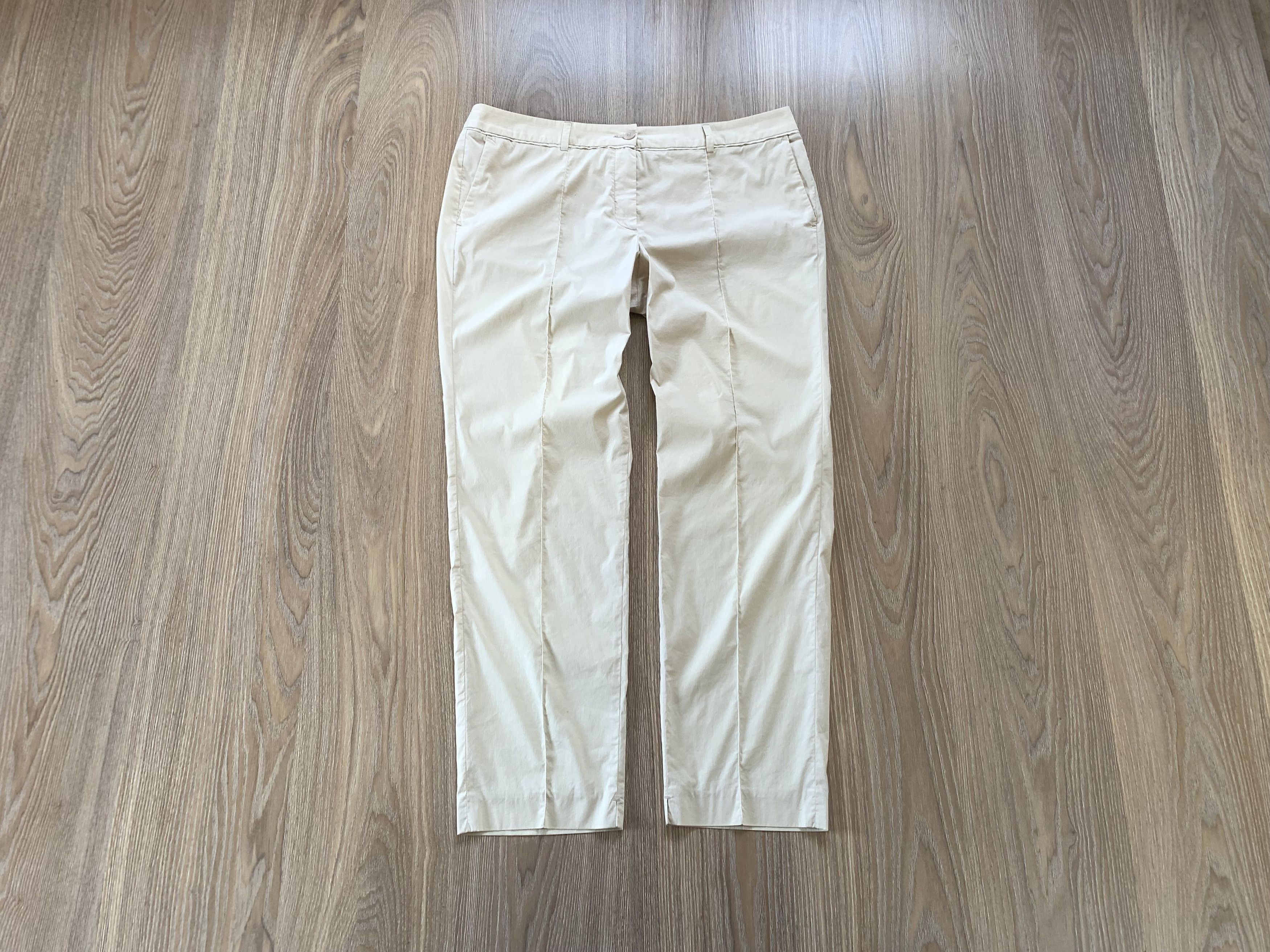 Luisa Cerano Luisa Cerano Ultra Light Beige Trousers Pants Size 34" / US 12 / IT 48 - 1 Thumbnail