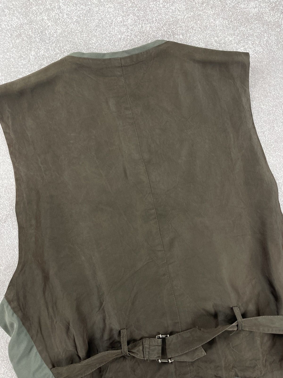 Issey Miyake × Japanese Brand × Vintage Vintage Issey Miyake Japan Style Vest Size M Size US M / EU 48-50 / 2 - 9 Thumbnail