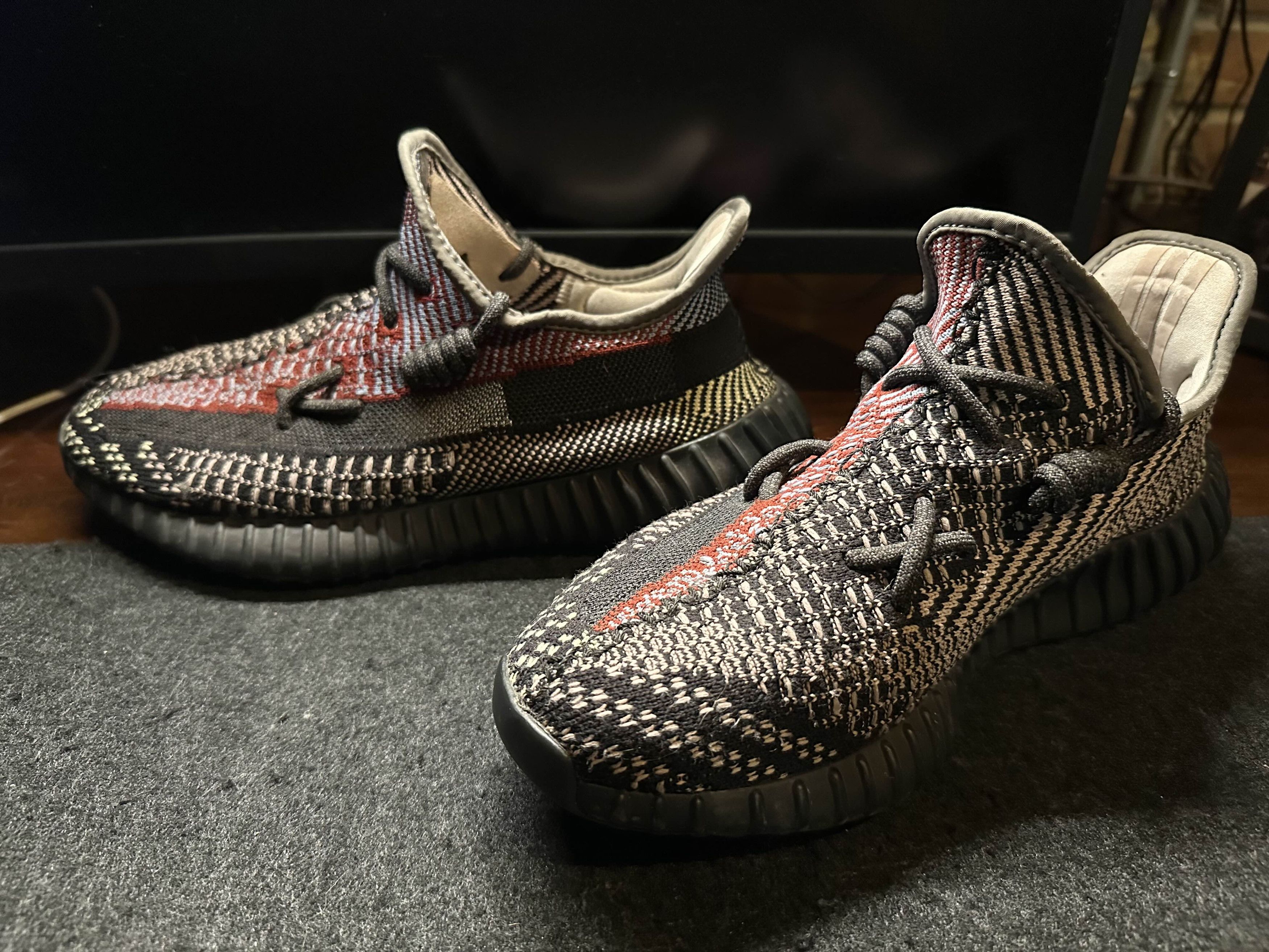 Adidas × Kanye West Yeezy Boost 350 V2 Yecheil Non-Reflective - Men's Size 8.5 Size US 8.5 / EU 41-42 - 2 Thumbnail