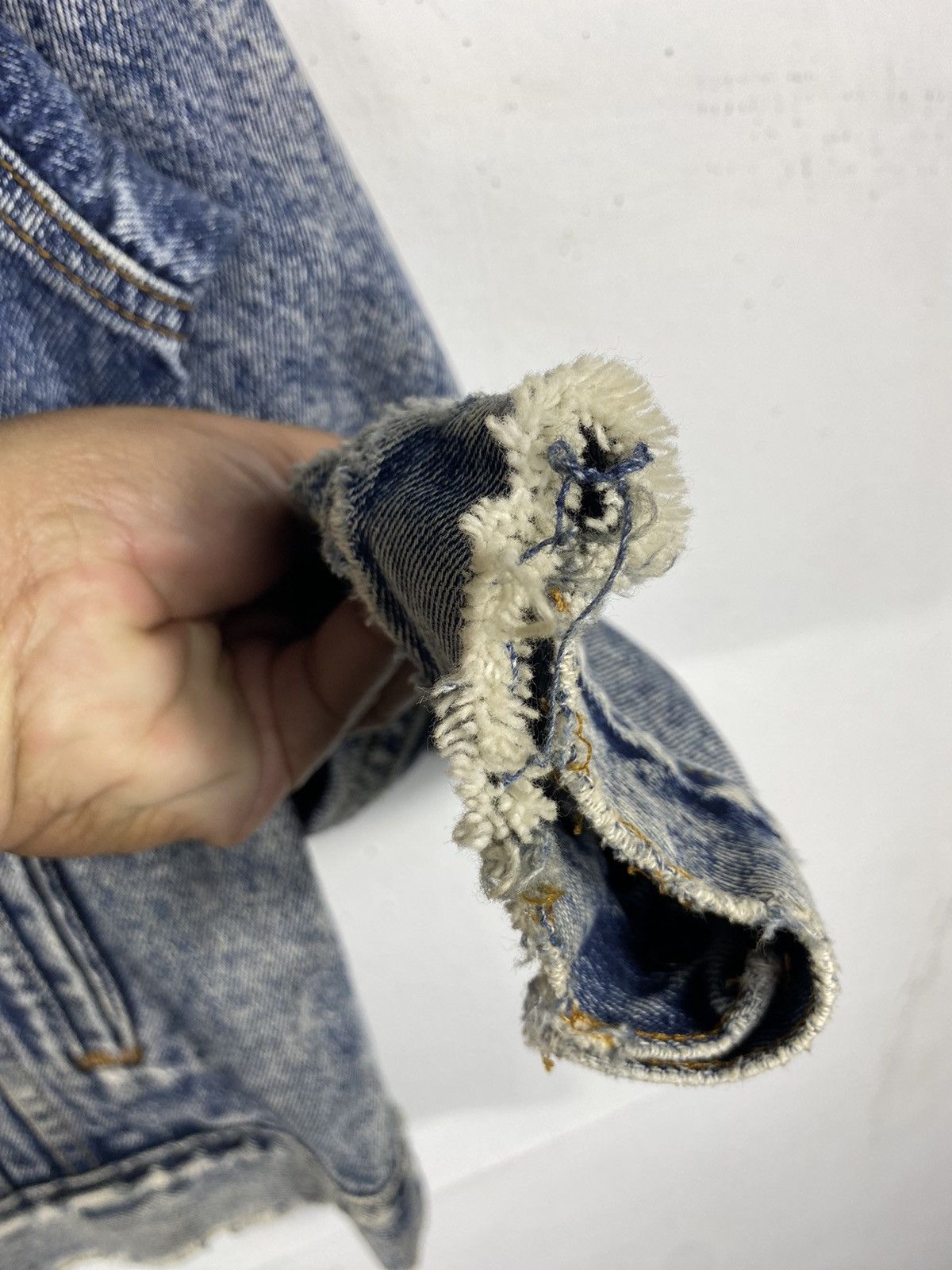 Levi's Vintage Clothing Vintage Levis Distressed Denim Button Jacket Size US M / EU 48-50 / 2 - 6 Thumbnail