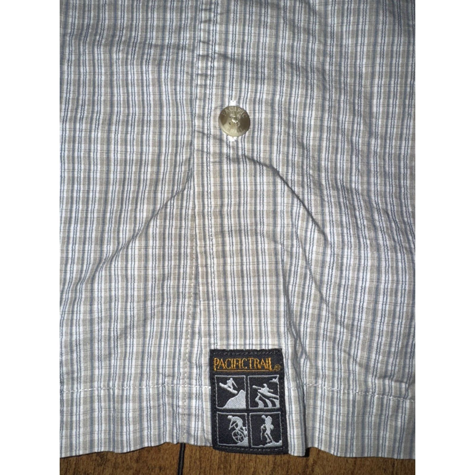 Vintage Pacific Trail Shirt Outdoor Men M Blue Plaid Short Sleeve Button-Up Size US M / EU 48-50 / 2 - 2 Thumbnail