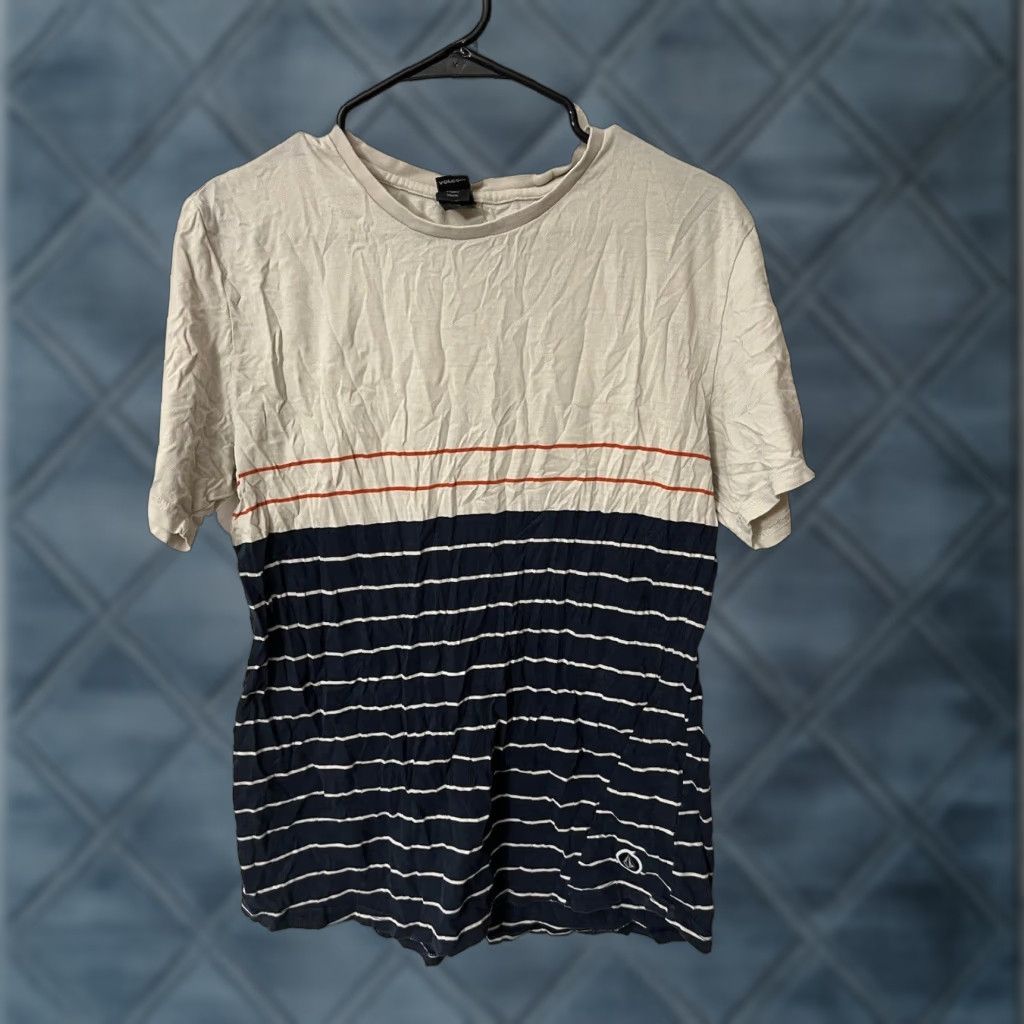 Volcom VOLCOM Men’s striped Short Sleeve T-shirt Size Medium Multicolor Crew Neck Logo Contrast Trim Shirt Men M Multicolor Volcom Size US M / EU 48-50 / 2 - 1 Thumbnail