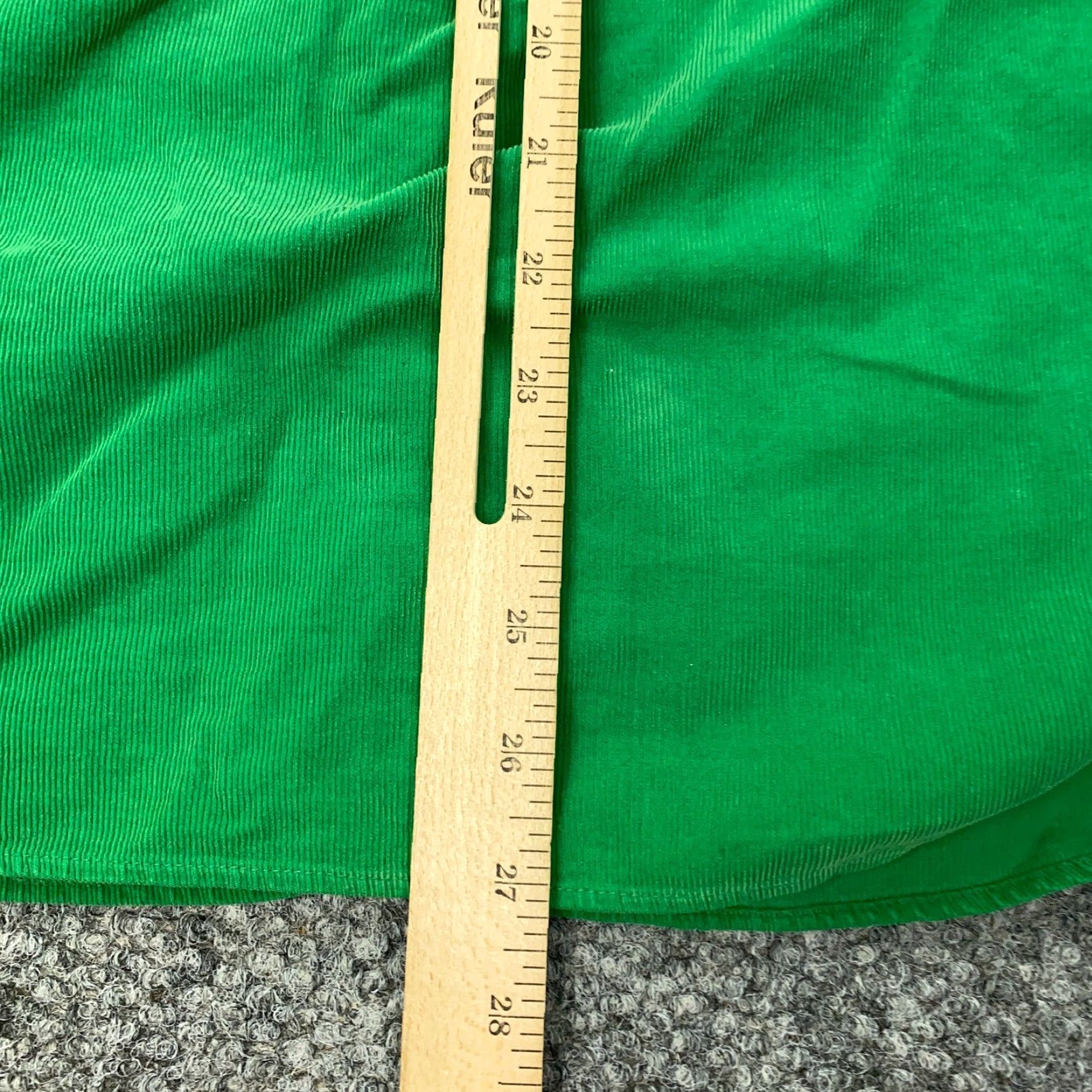Vintage Foxcroft Shirt Womens 6 Green Button Up Corduroy Embroidered Size M / US 6-8 / IT 42-44 - 7 Thumbnail