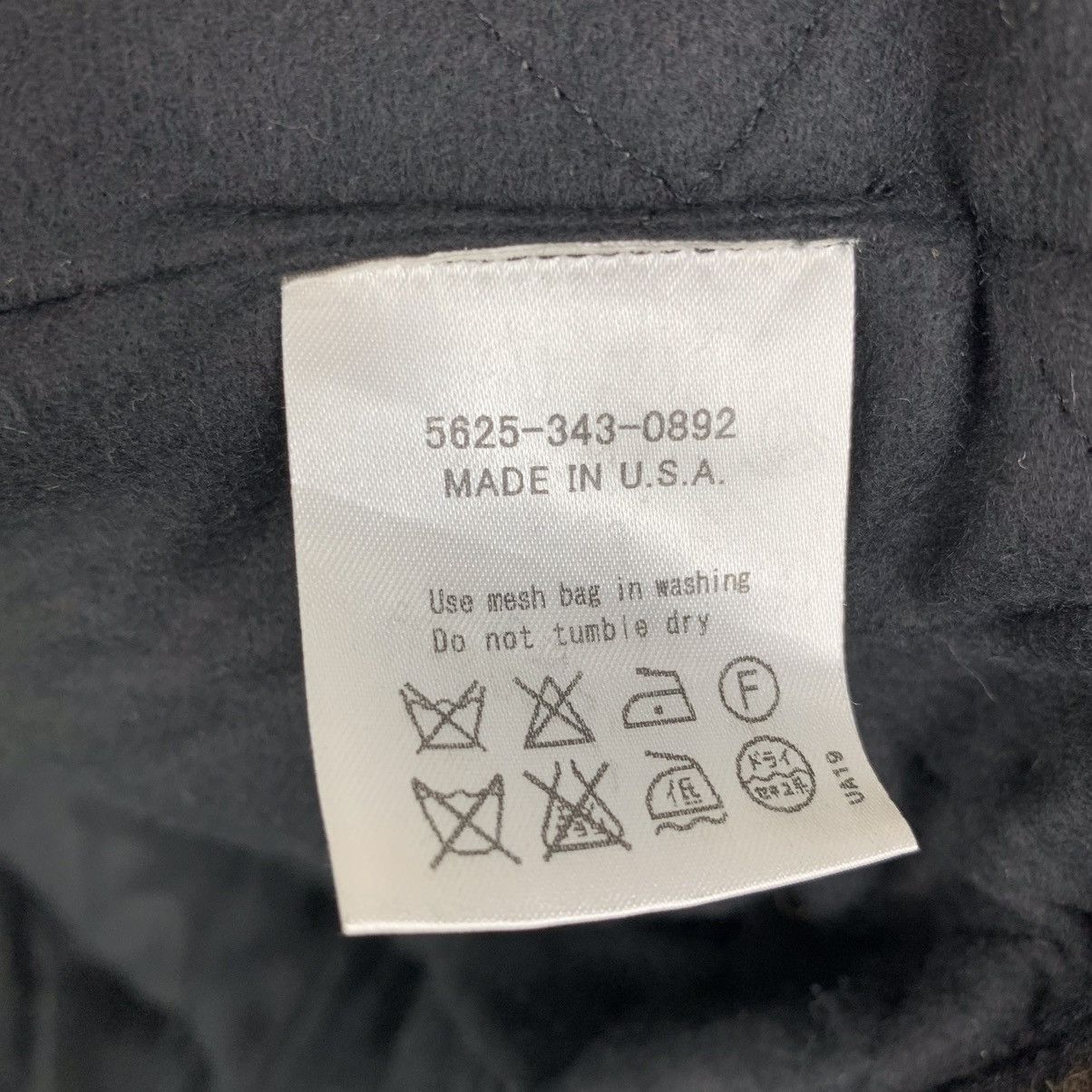 Johnson Woolen Mills × Native Vintage Johnson Woolen Mills Native Hoodie Jacket Size ONE SIZE - 9 Thumbnail