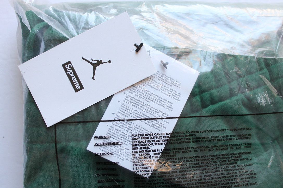 Jordan Brand × Supreme Supreme Jordan Sweatpant - Green Size US 36 / EU 52 - 5 Thumbnail