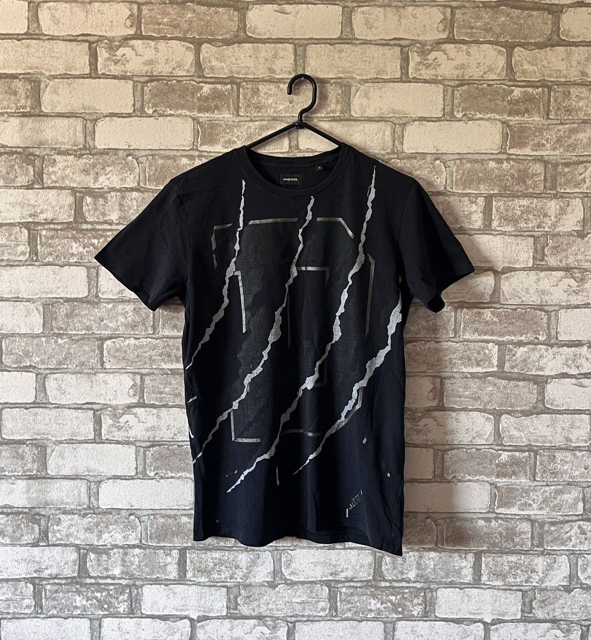 Diesel × Japanese Brand × Vintage 🇮🇹Vintage y2k Big Logo Diesel Tee Shirt Size US S / EU 44-46 / 1 - 1 Thumbnail