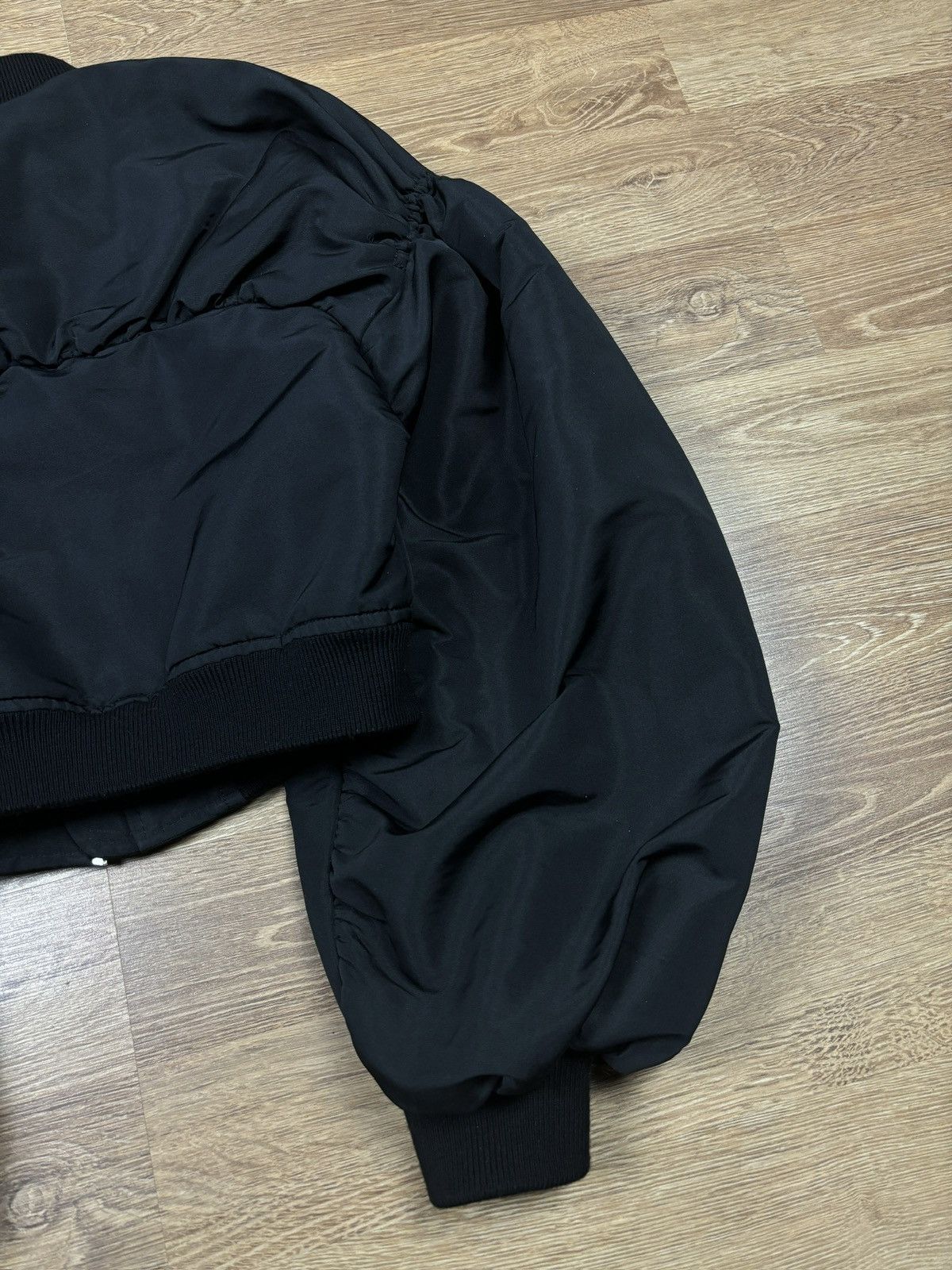 Alexander McQueen Alexander McQueen Cropped Balloon Sleeve Bomber Jacket Size M / US 6-8 / IT 42-44 - 8 Thumbnail