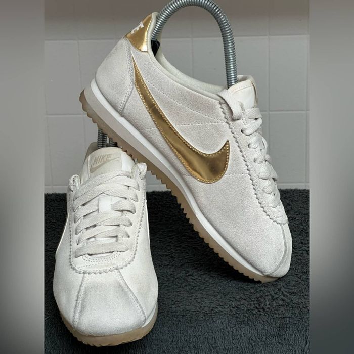 Nike classic cortez phantom metallic outlet gold