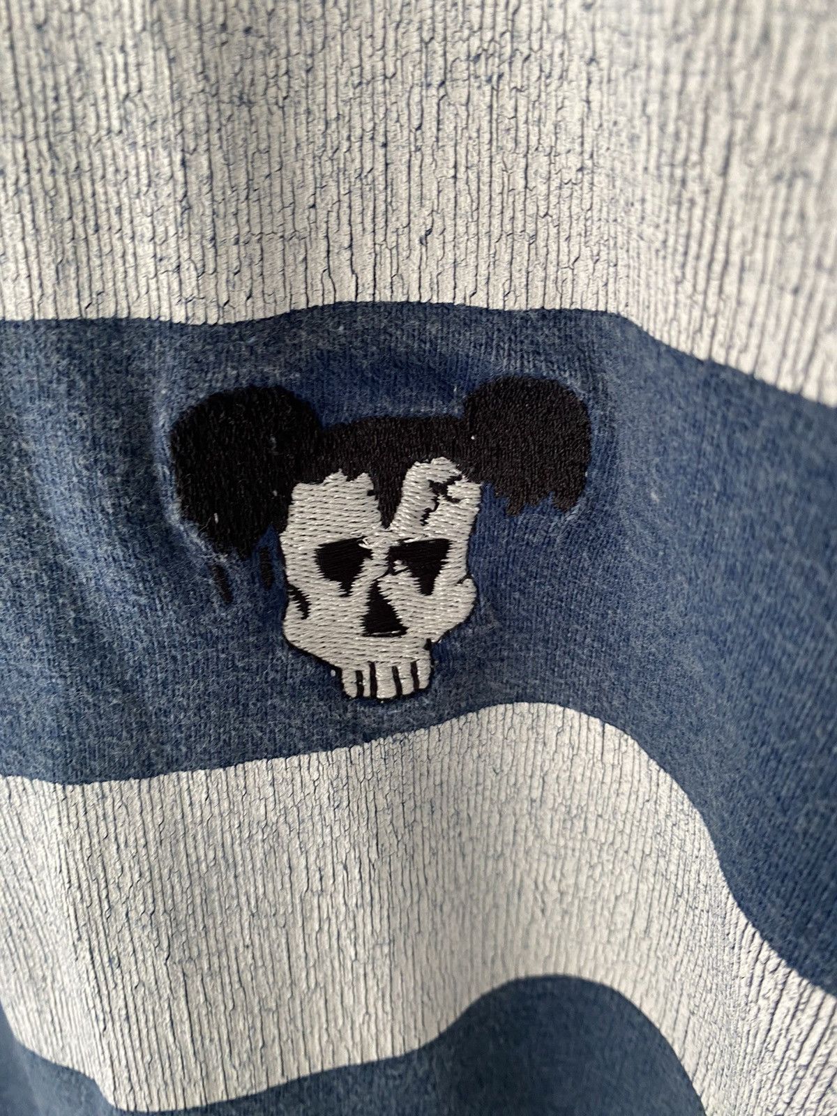 PPFM 2002 PPFM “ No pain no Gain” Dead Mickey Wax border stripe Size US M / EU 48-50 / 2 - 6 Thumbnail