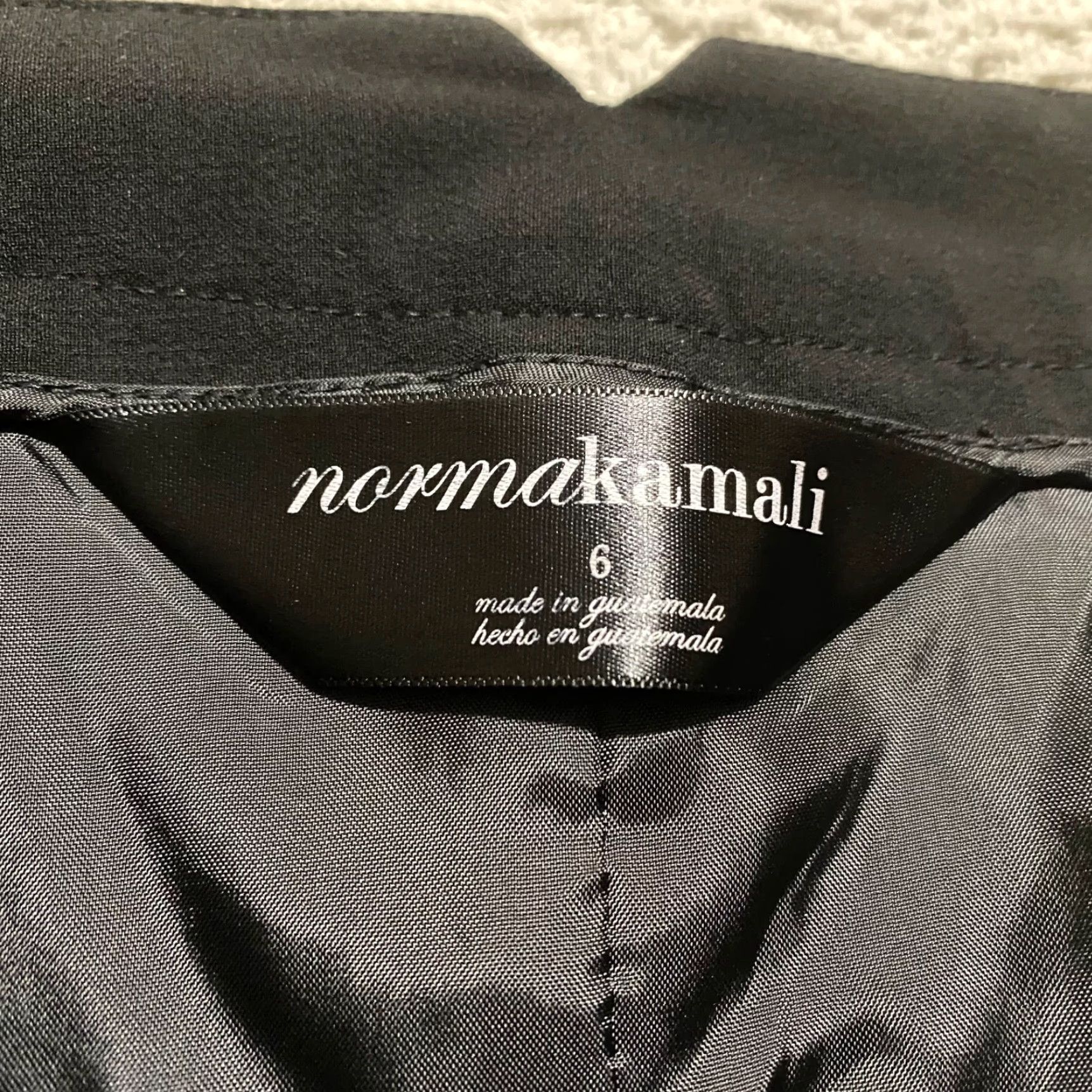 Norma Kamali VINTAGE Norma Kamali Womens Skirt sz 6 Solid Black Straight Pencil Career Work Business Size 28" / US 6 / IT 42 - 6 Thumbnail