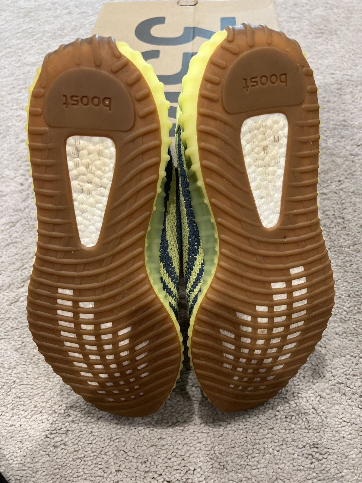 Adidas Yeezy 350 Boost V2 Frozen Yellow Size US 10.5 / EU 43-44 - 5 Thumbnail