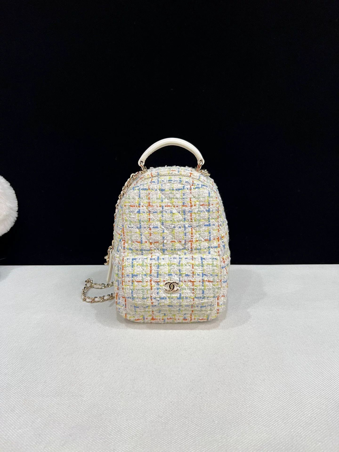 Chanel Pre-loved Bag Very good condition Size ONE SIZE - 1 Thumbnail