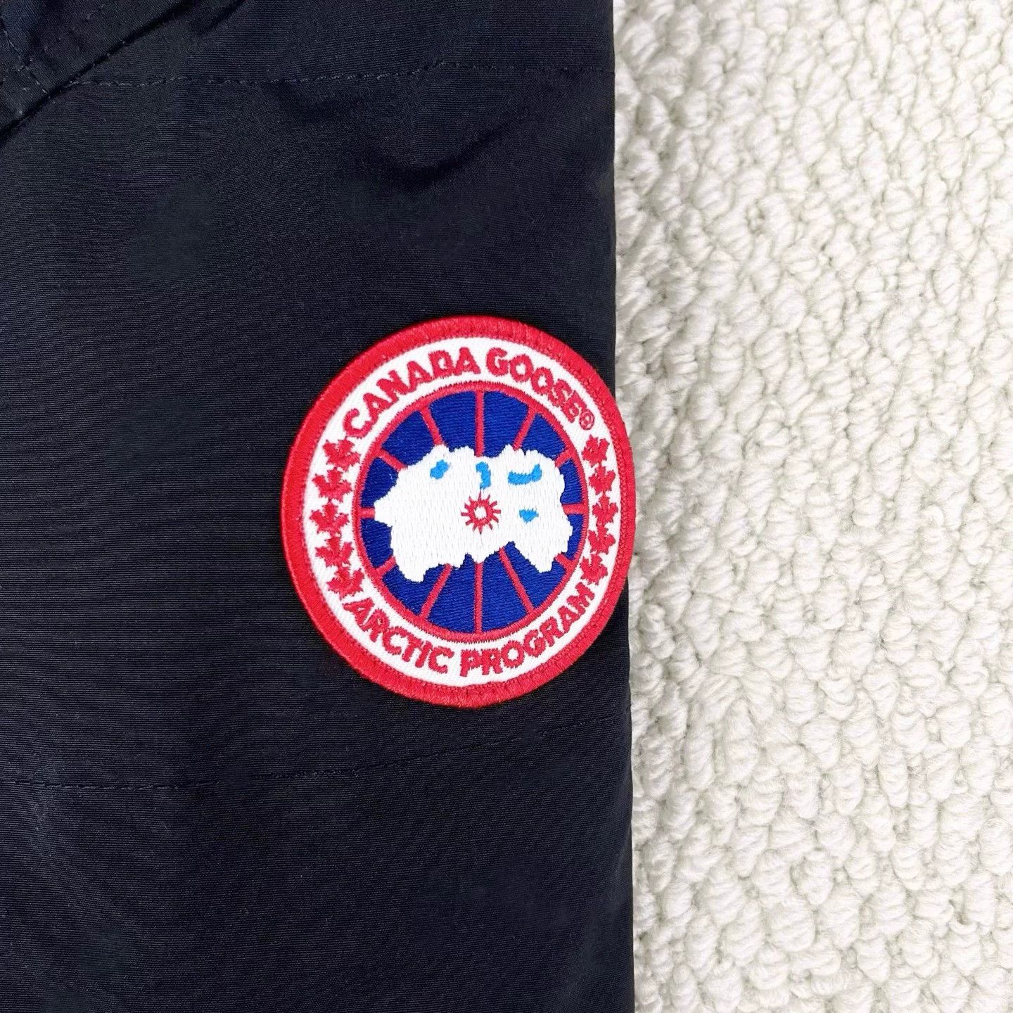 Canada Goose Canada Goose Black Hooded Parka S Embroidered Size S / US 4 / IT 40 - 5 Thumbnail