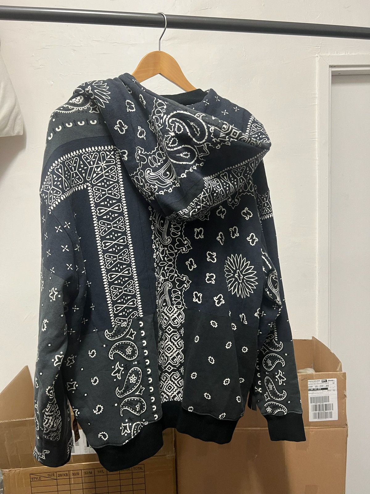 Kapital Bandana hoodie with hoodie scarf Size US L / EU 52-54 / 3 - 5 Thumbnail