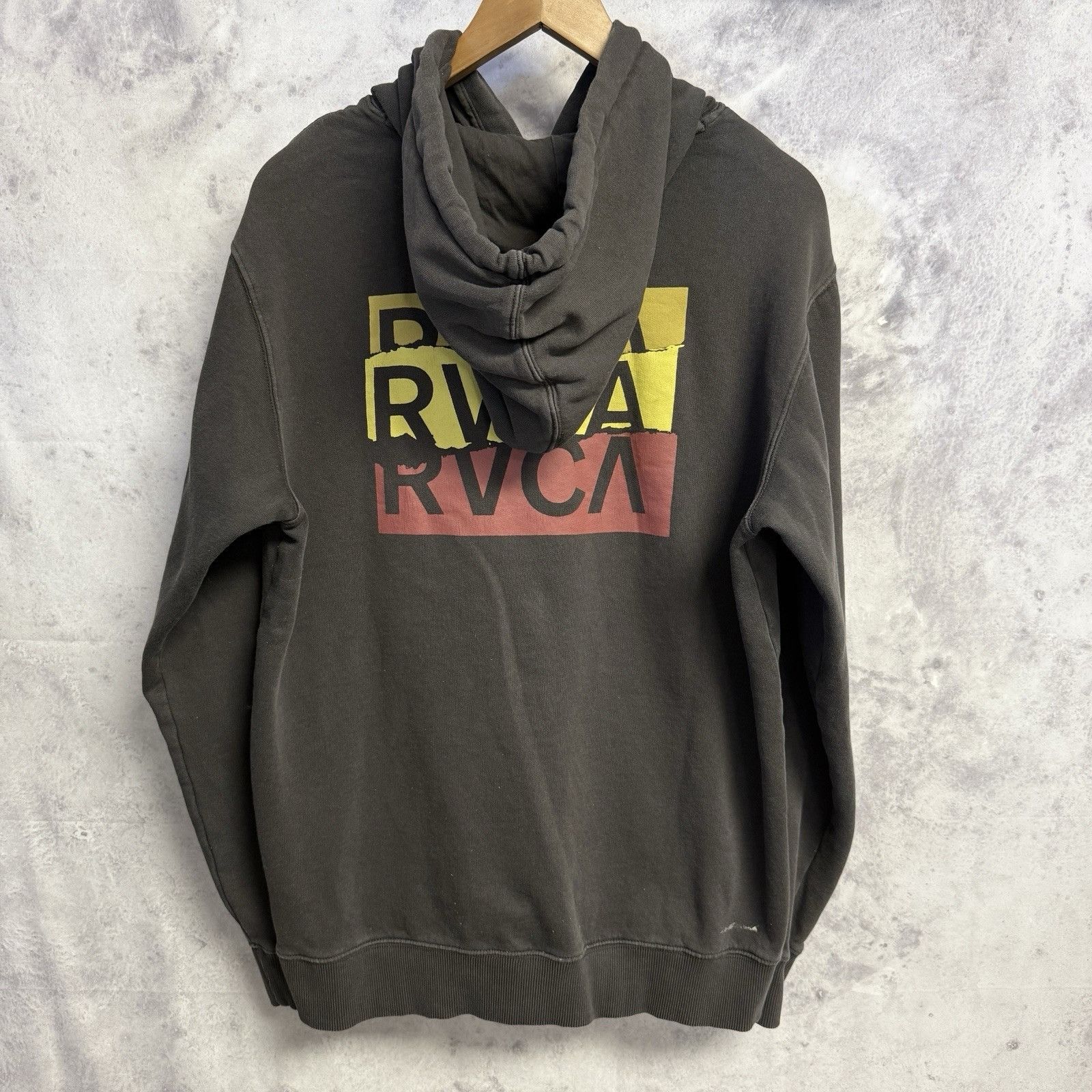 RVCA RVCA Hoodie Sweatshirt Mens Medium Faded Black Surf Skate Size US M / EU 48-50 / 2 - 3 Thumbnail