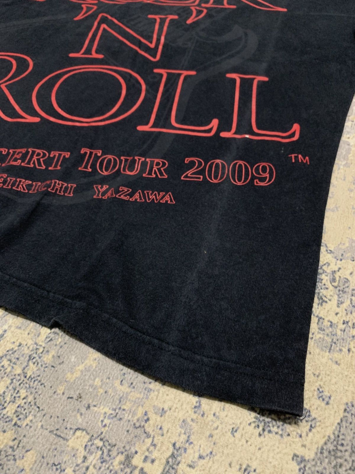 Japanese Brand E.yazawa Rock And Roll 2009 Tour TShirt Size US XL / EU 56 / 4 - 4 Thumbnail