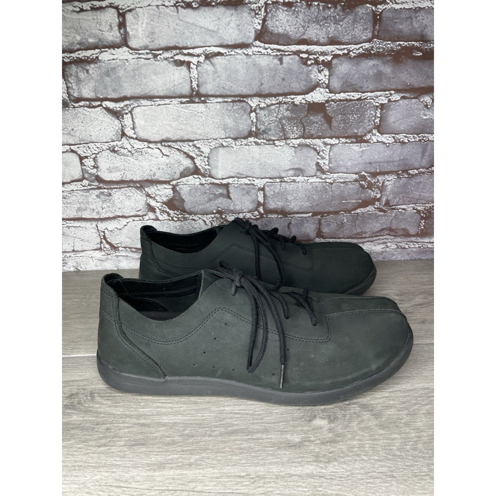Crocs Crocs Venture Black leather Casual Oxfords lace up Comfort S Size US 12 / EU 45 - 8 Thumbnail