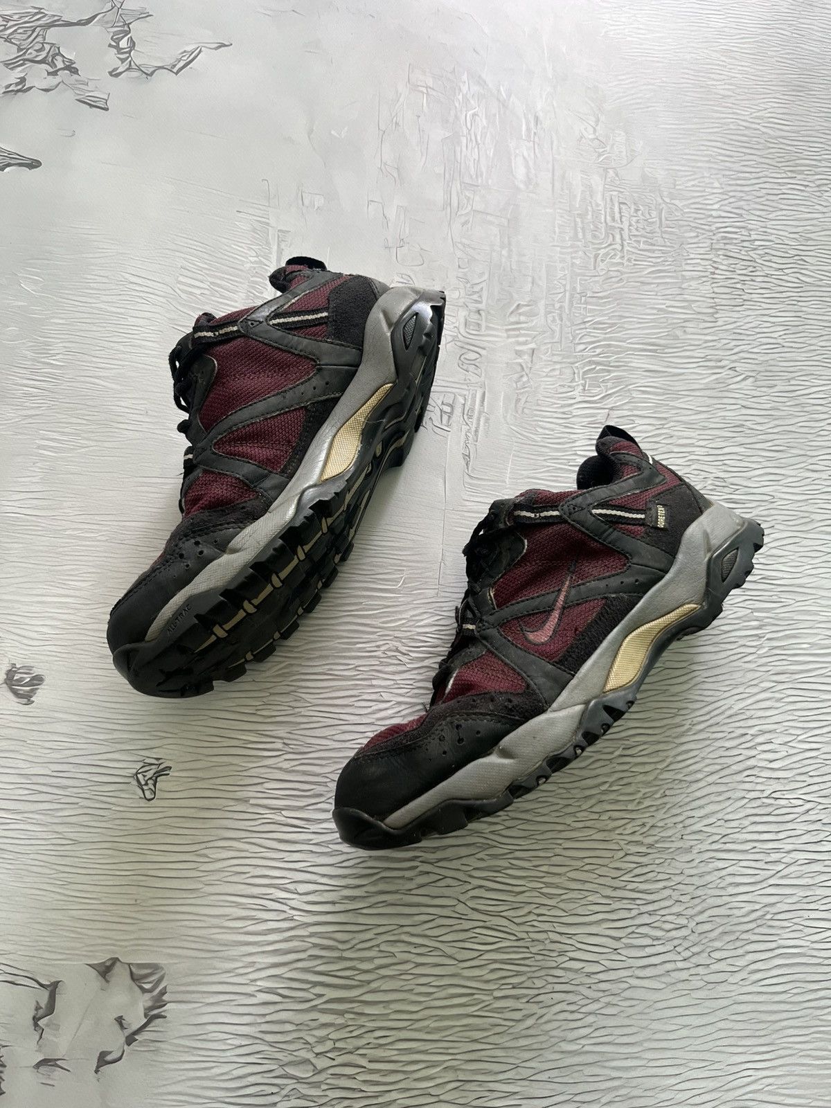 Nike ACG Nike ACG Goretex All-Trac Trail Vintage Hiking Shoes Size US 9.5 / IT 39.5 - 3 Thumbnail