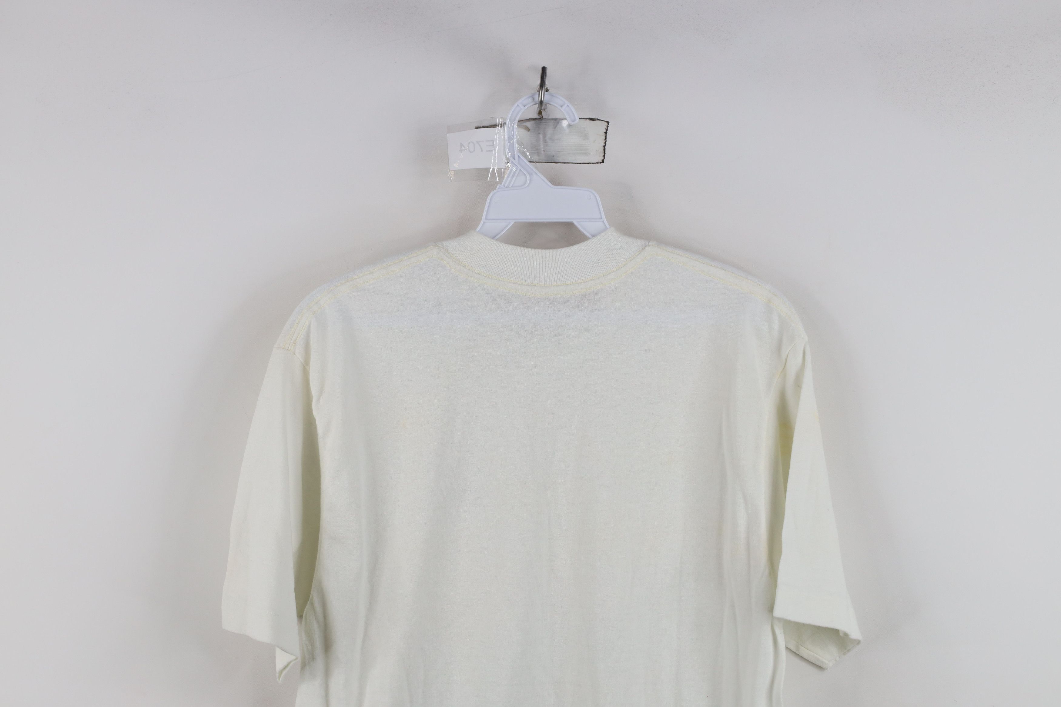Vintage Vintage 70s Streetwear Crustaceous Constellation T-Shirt Size US S / EU 44-46 / 1 - 13 Thumbnail