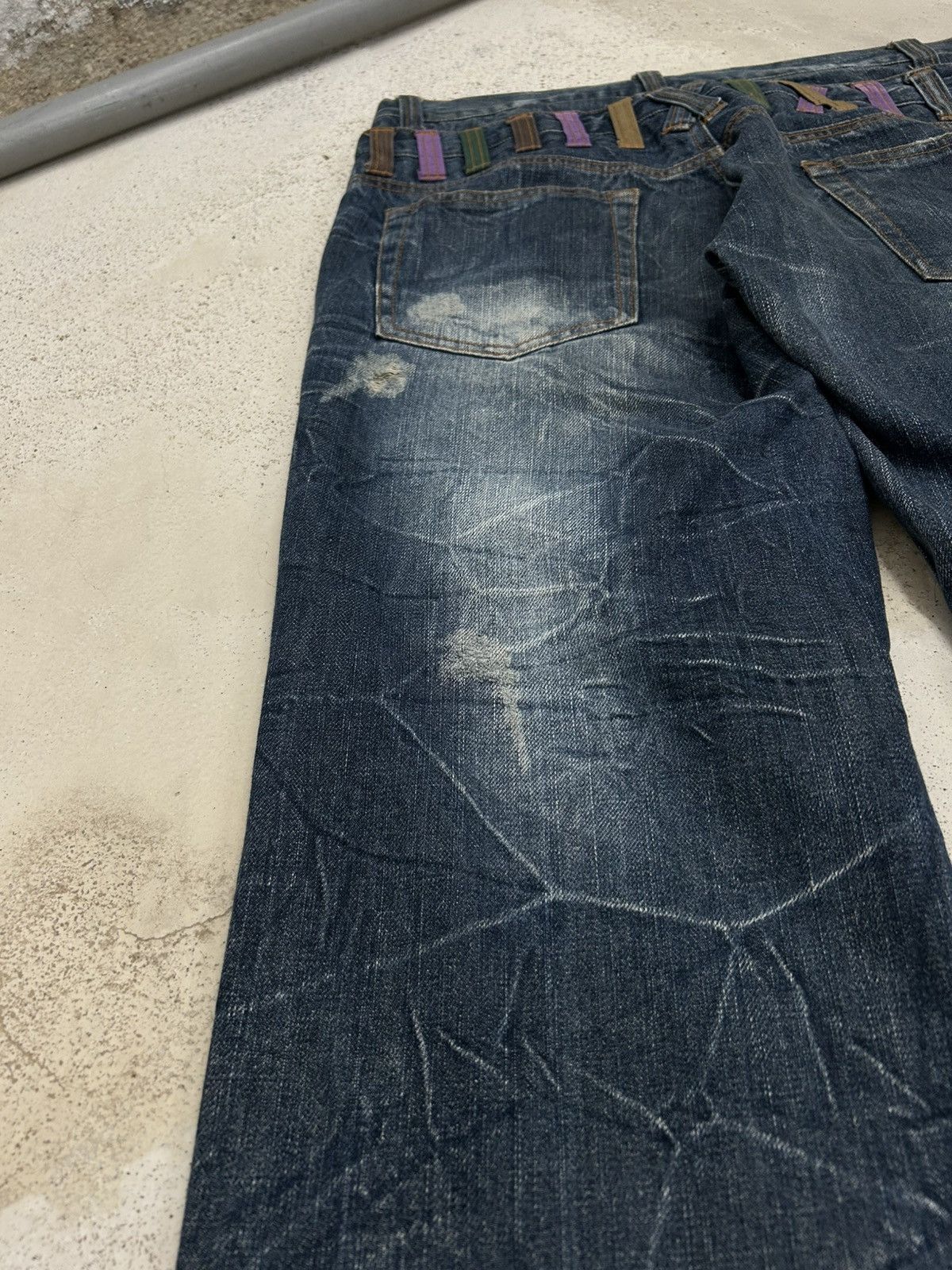 GOSTAR DE FUGA Vintage Y2k Nylaus Distressed Clawn Marks Straight Cut Size US 33 - 14 Thumbnail