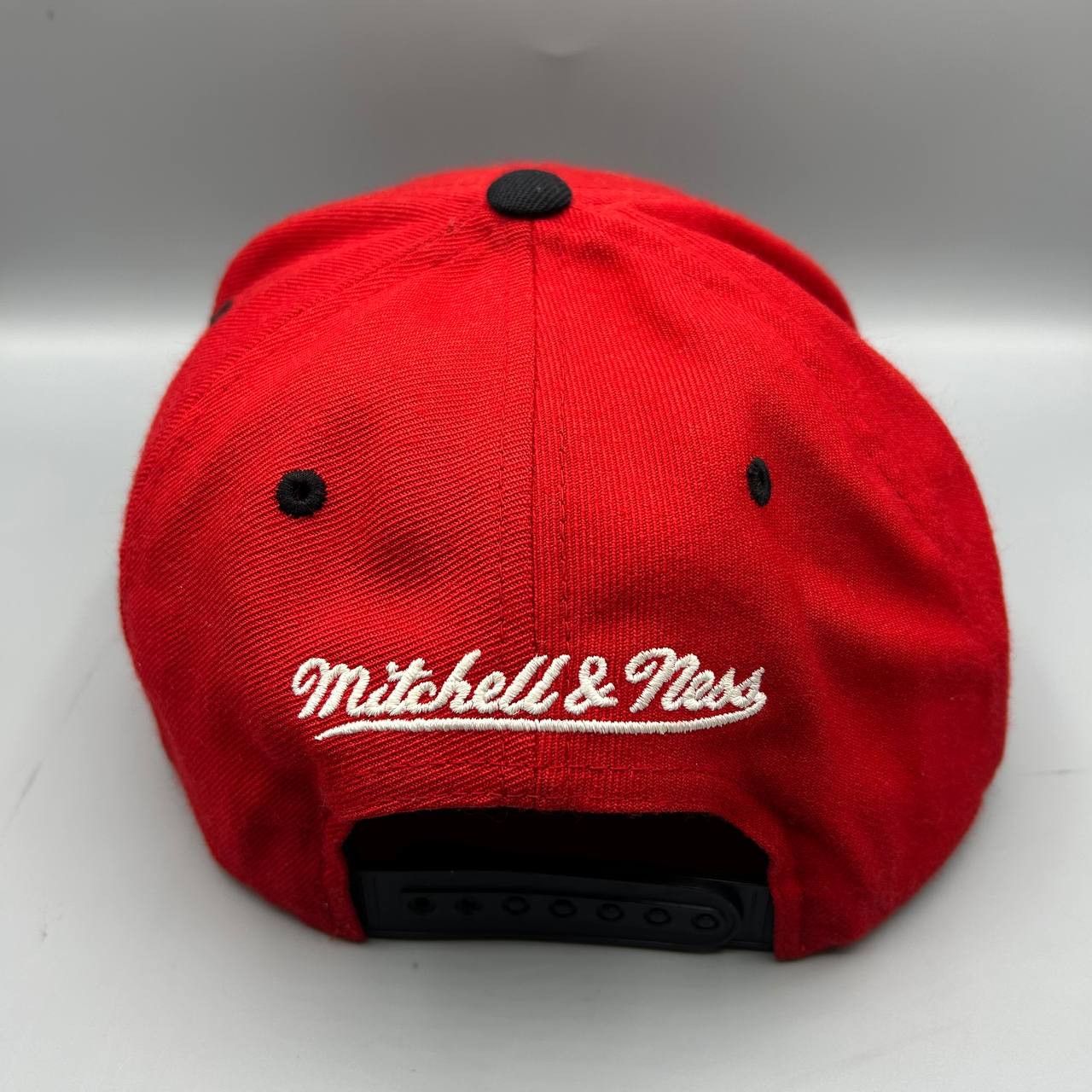 Mitchell & Ness Chicago Bulls Hat Men NBA Mitchell & Ness Snap Back Size ONE SIZE - 3 Thumbnail