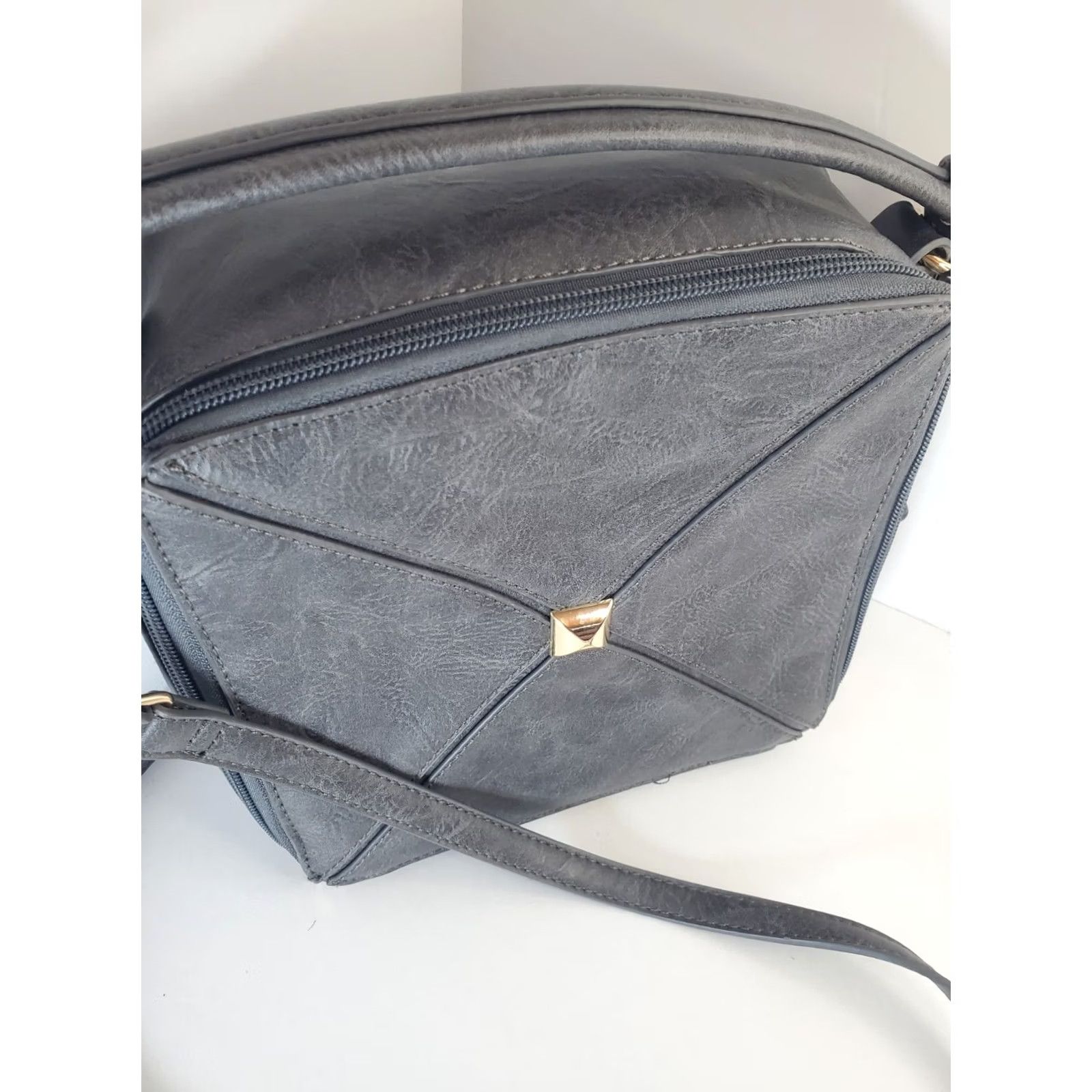 Vintage B.O.C. Born Square Crossbody Purse Gray Medium Faux Leather PMID? Size ONE SIZE - 2 Thumbnail