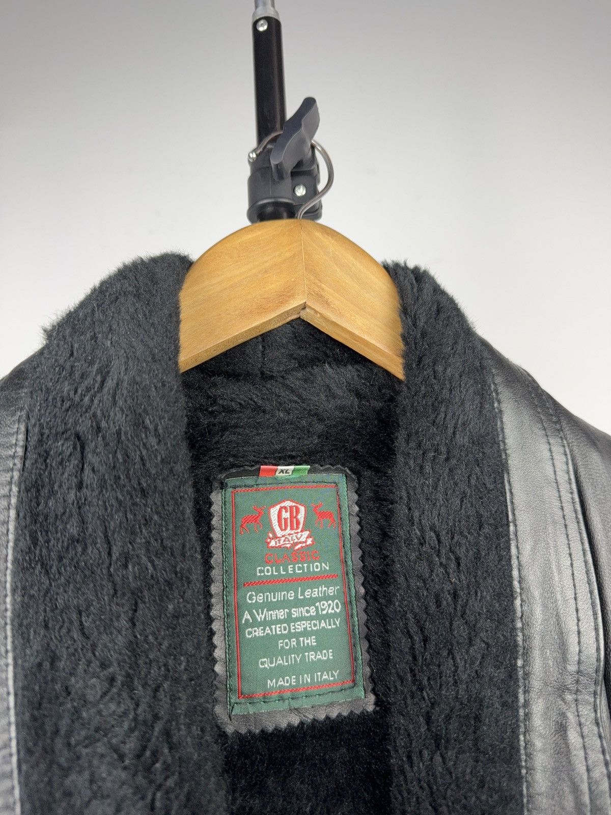 Genuine Leather Avant Garde 90s Vintage Italian Leather Coat Shearling Lined Size US XL / EU 56 / 4 - 3 Thumbnail