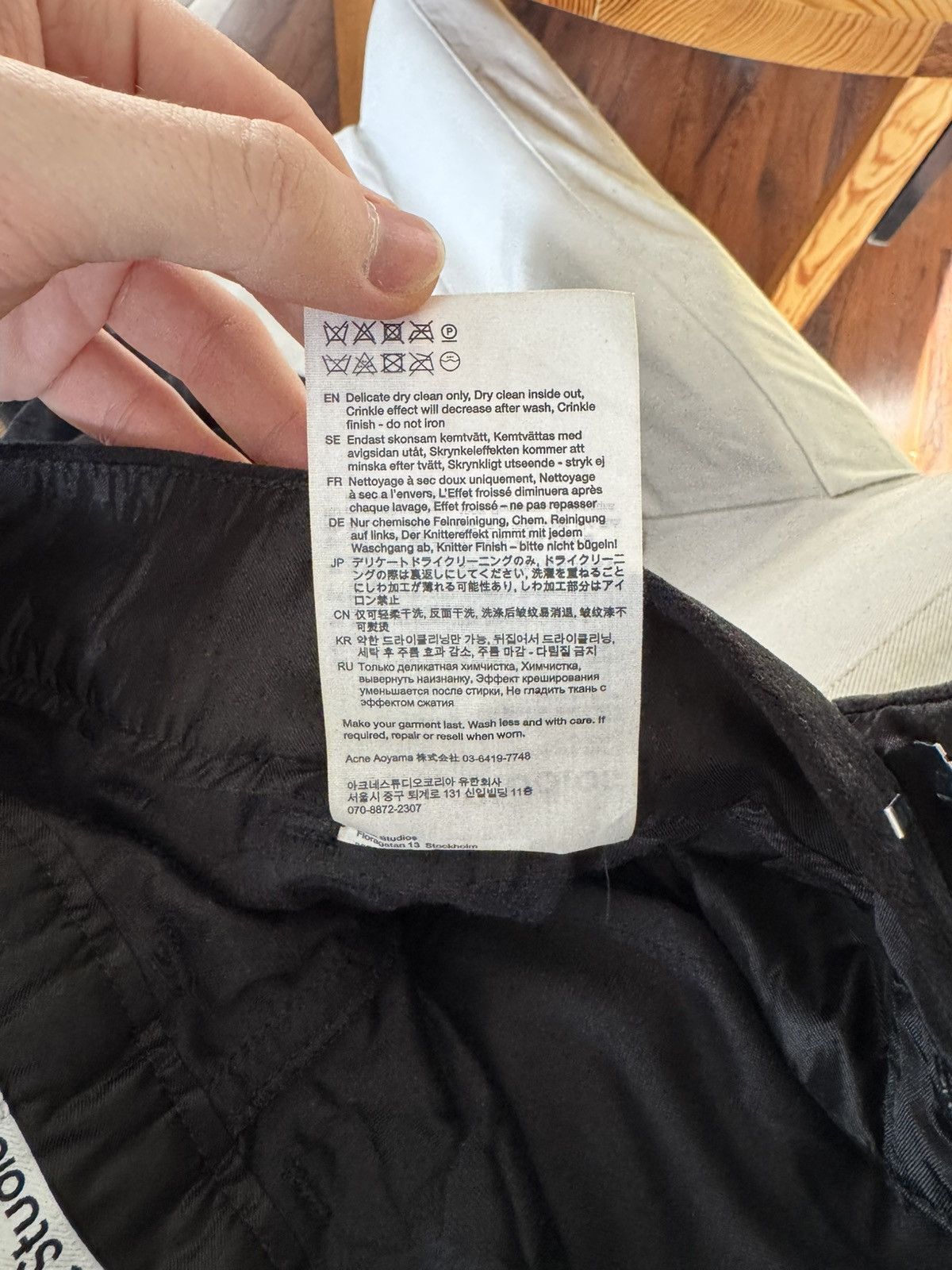 Acne Studios × Designer Rare Acne Studios Velvet Cargo Pants Black Hype Grail 32 Size 24" / US 00 / IT 34 - 13 Thumbnail