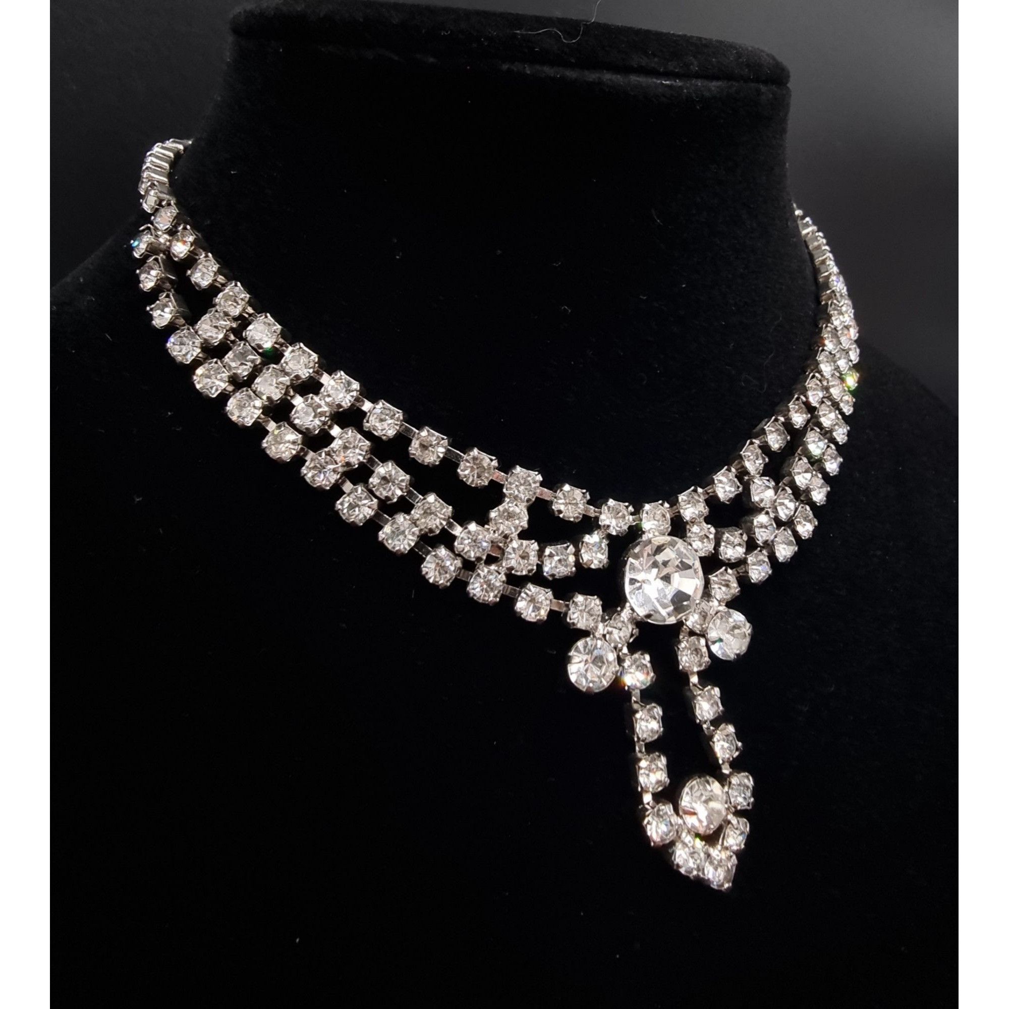 Vintage Vintage 1960s Rhinestone Choker Necklace With Cascading Crys Size ONE SIZE - 3 Thumbnail
