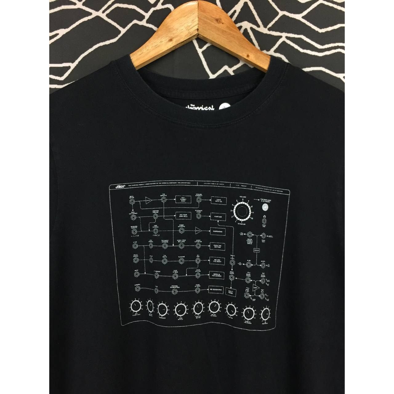 Band Tees × GU The Chemical Brothers Electronic Duo Band X GU Tee Size US M / EU 48-50 / 2 - 3 Thumbnail