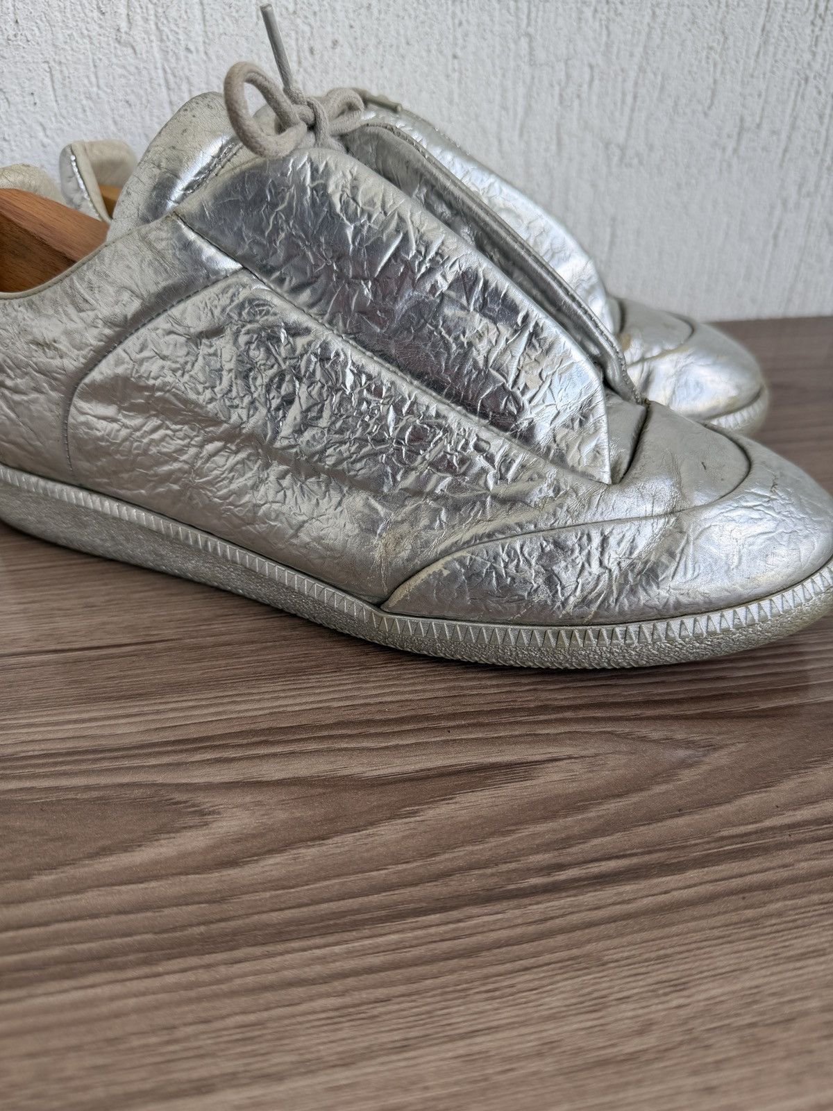 Maison Margiela crinkled metallic silver Future low Size US 11.5 / EU 44-45 - 4 Thumbnail