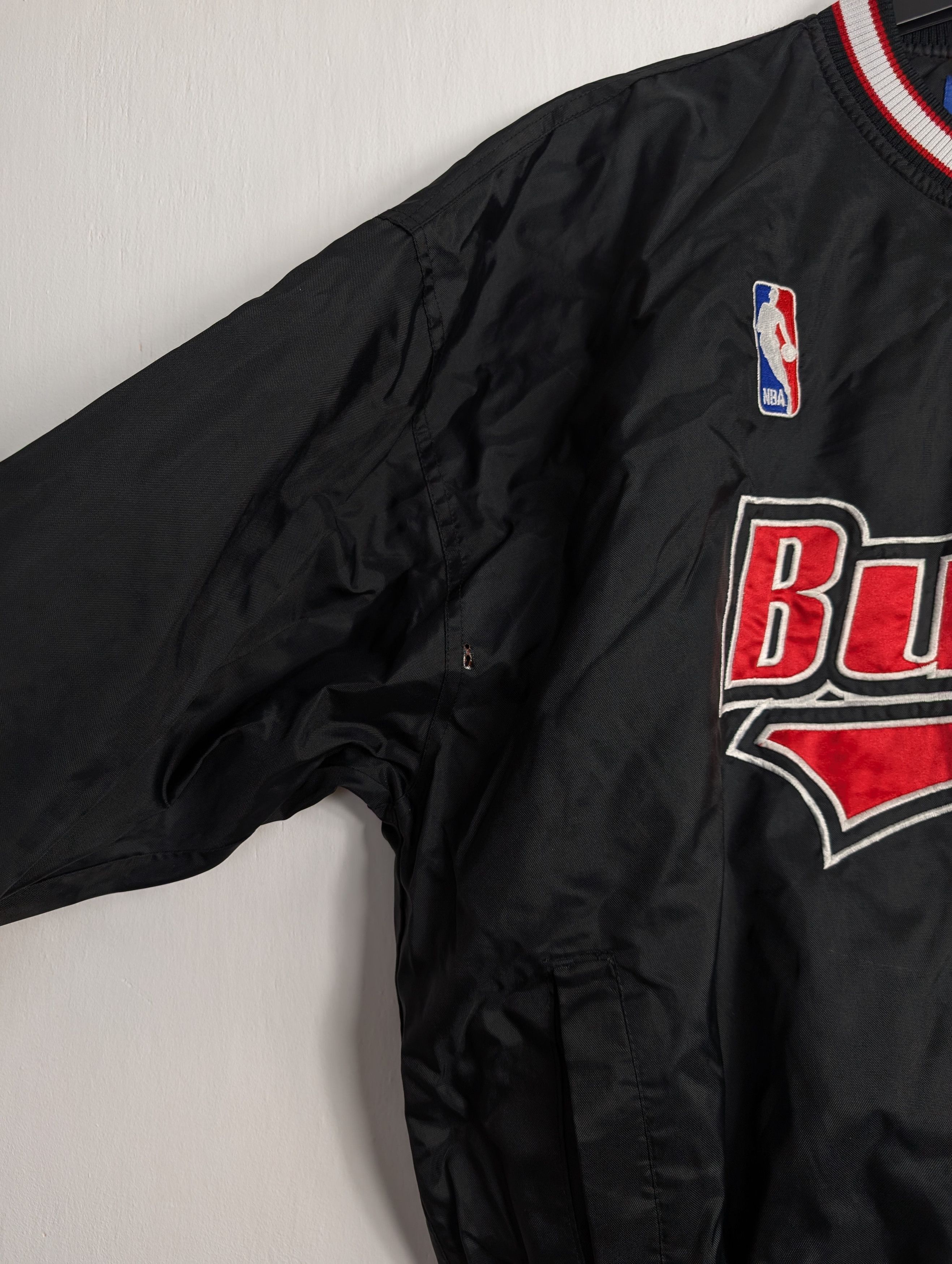 Starter Vintage Chicago Bulls Starter Pullover 90s Retro Y2K Boxy Size US L / EU 52-54 / 3 - 6 Thumbnail