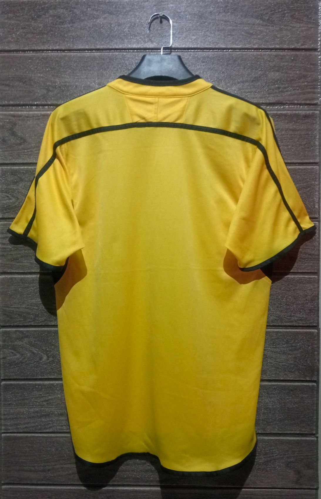 Umbro Vintage Umbro 5V5 V Neck Jersey Very Rare Size US L / EU 52-54 / 3 - 3 Thumbnail