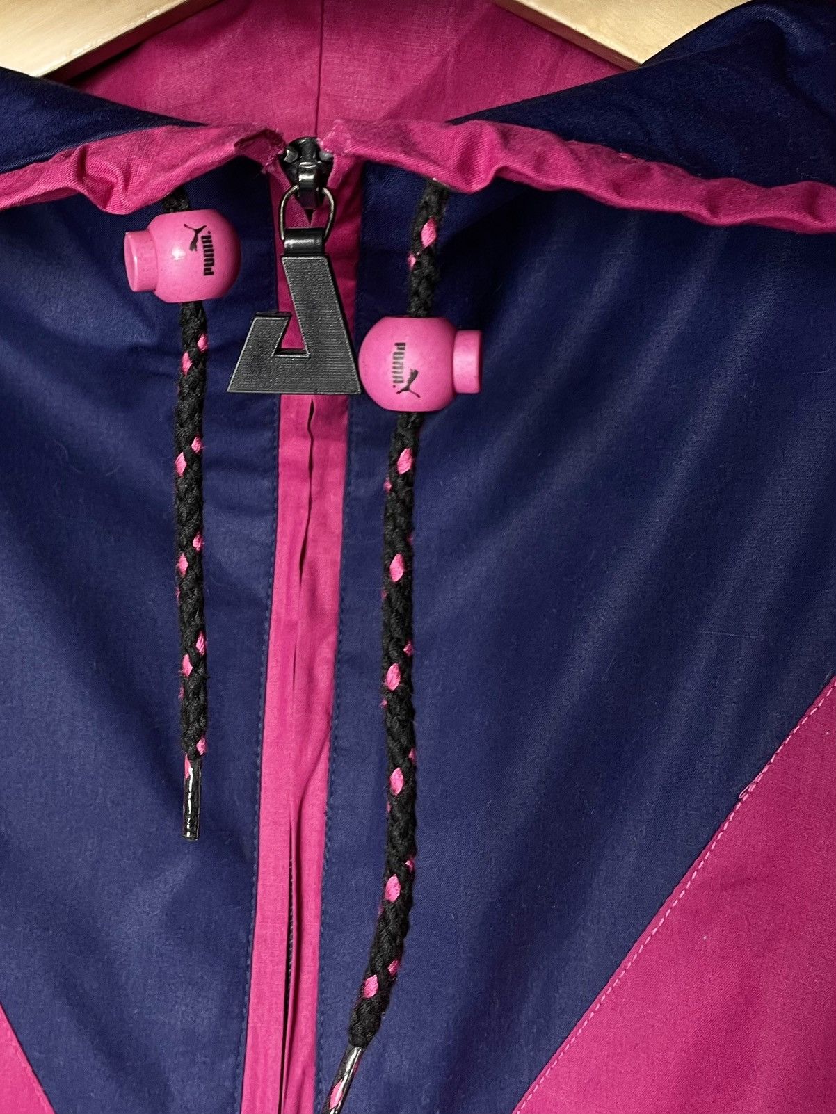 Puma Puma 😈 Vintage Pink Rain Light Hooded Supreme Jacket Size US L / EU 52-54 / 3 - 4 Thumbnail