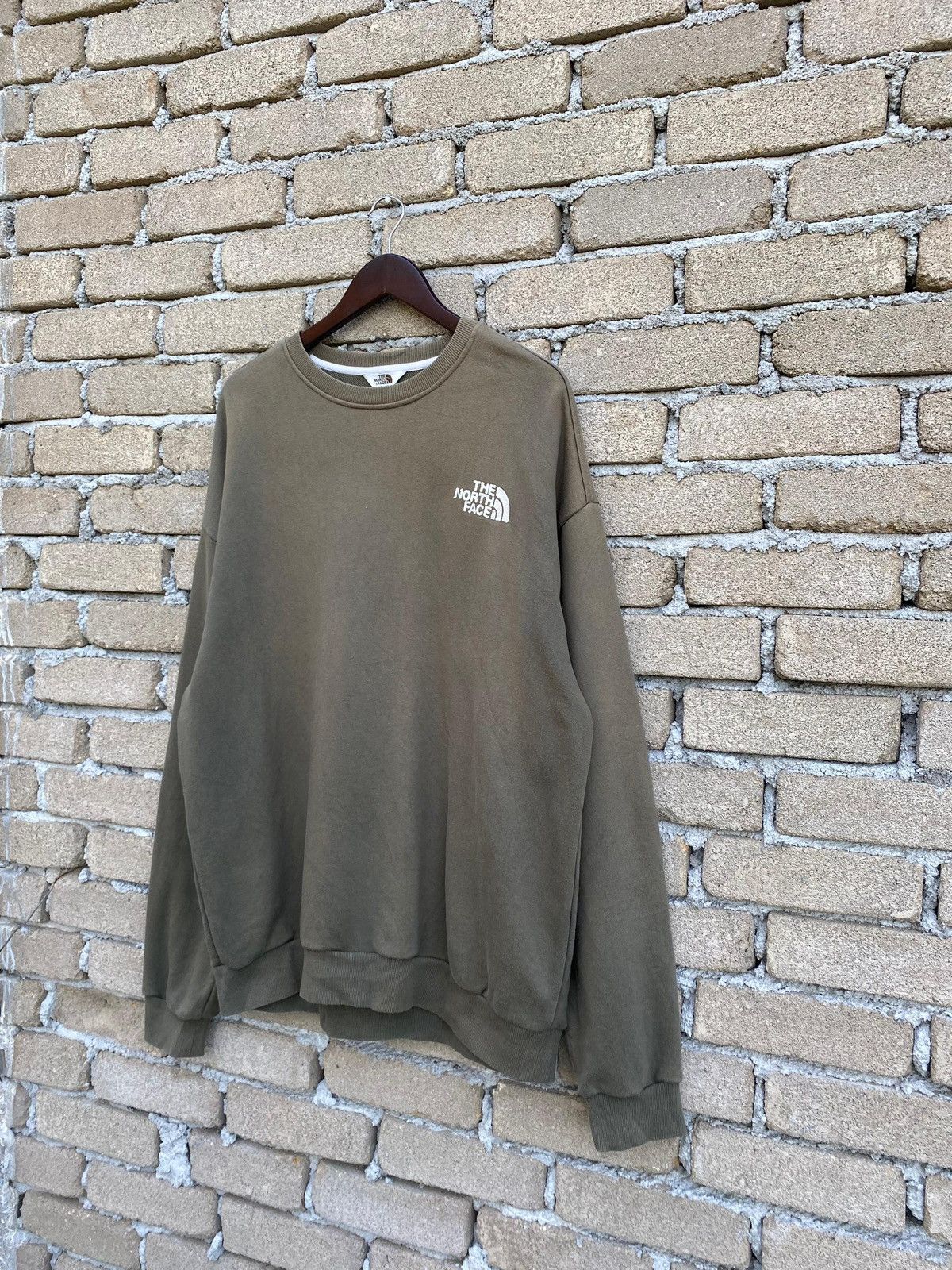 The North Face The North Face Crewneck Sweatshirt Plain Size US XL / EU 56 / 4 - 4 Thumbnail