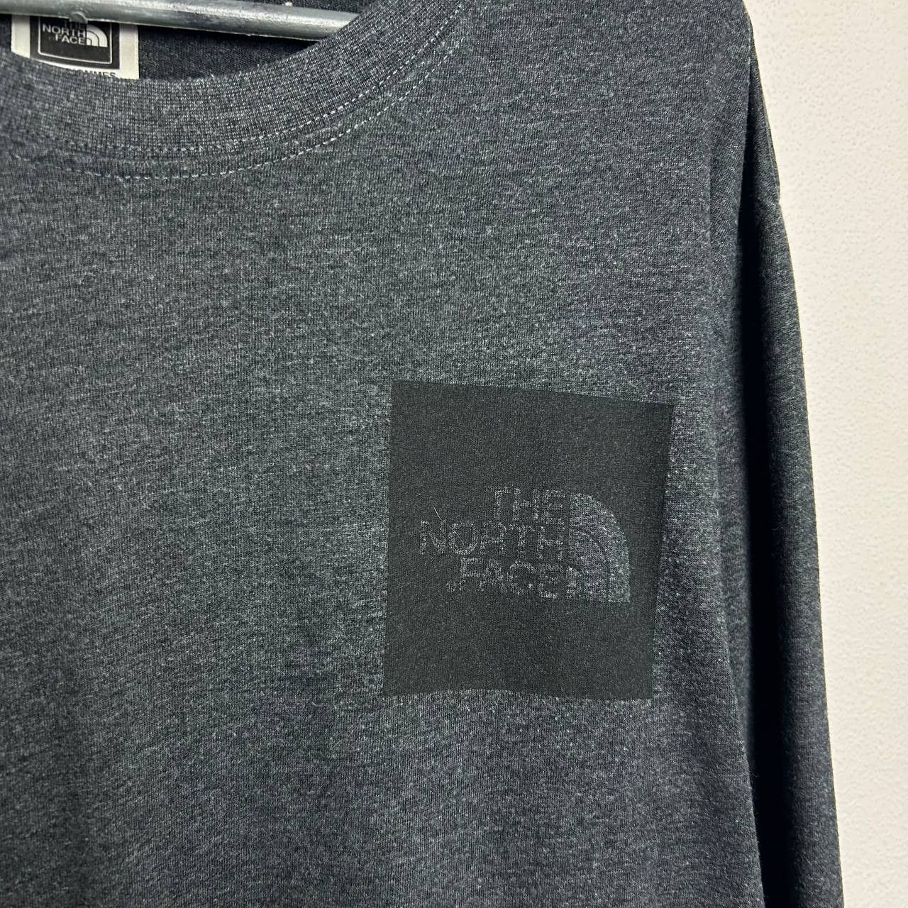 The North Face Mens The North Face big logo streetwear outdoor longsleeve Size US M / EU 48-50 / 2 - 3 Thumbnail