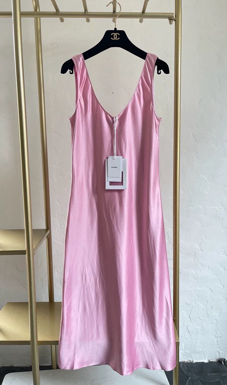Chanel 2023 Pink Silk Dress FR38 - dmc