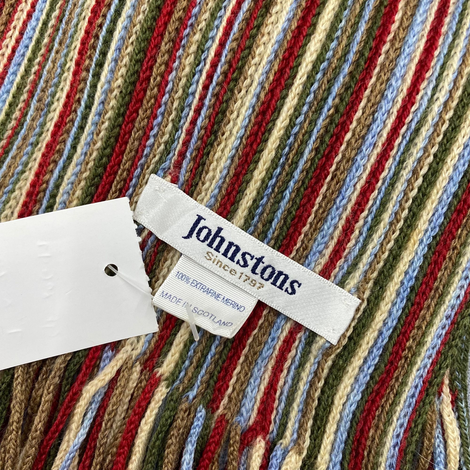 Johnstons Of Elgin Vintage Johnstons of Elgin Scarf Wool Ribbed Knit Scarves Size ONE SIZE - 4 Thumbnail