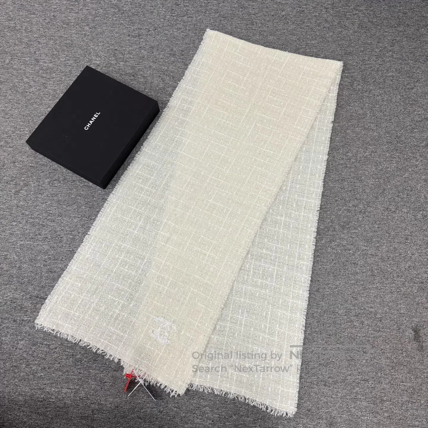Chanel Chanel Floss border, bead-studded knitted scarf| Size ONE SIZE - 2 Thumbnail